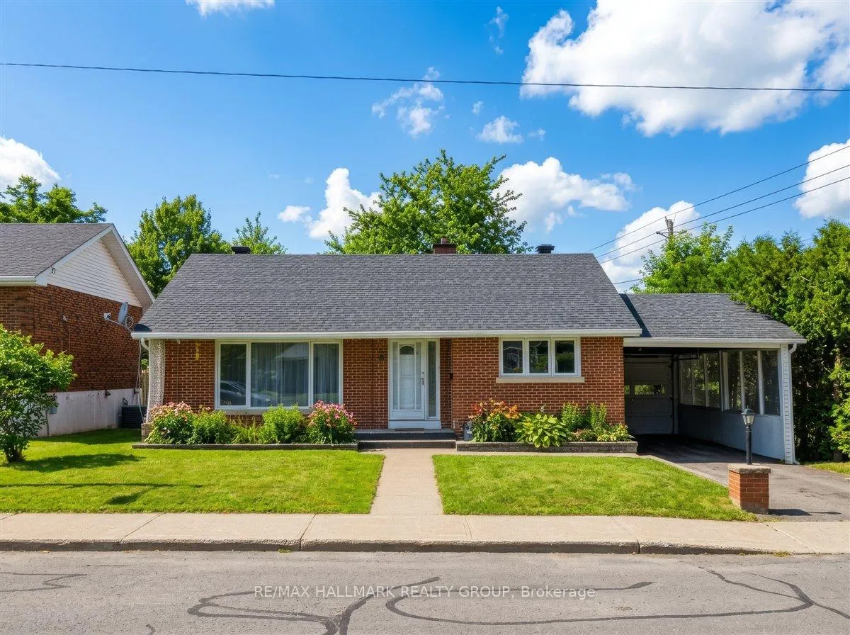 Photo 1 of 66 Broadview Avenue E, Smiths Falls — HOMEH