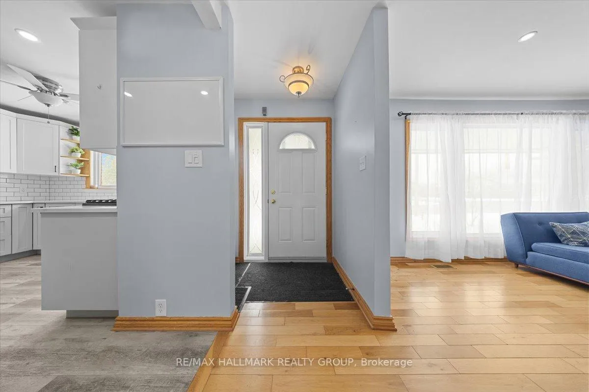 Photo 6 of 66 Broadview Avenue E, Smiths Falls — HOMEH