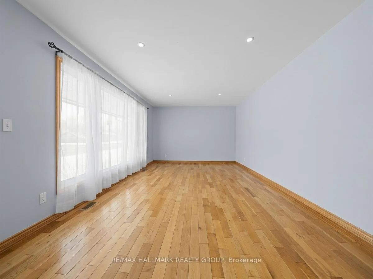 Photo 13 of 66 Broadview Avenue E, Smiths Falls — HOMEH