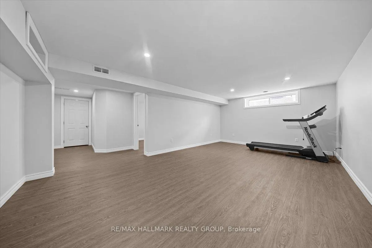Photo 32 of 66 Broadview Avenue E, Smiths Falls — HOMEH