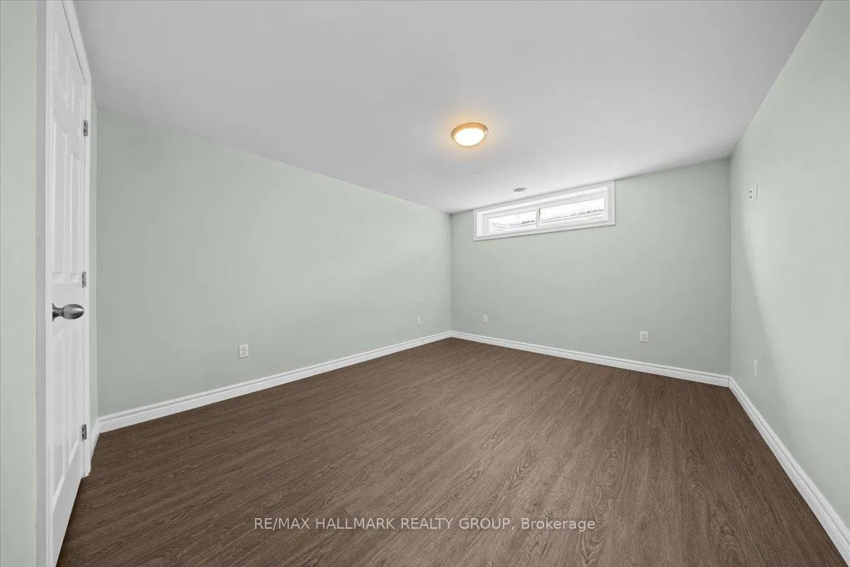Photo 34 of 66 Broadview Avenue E, Smiths Falls — HOMEH