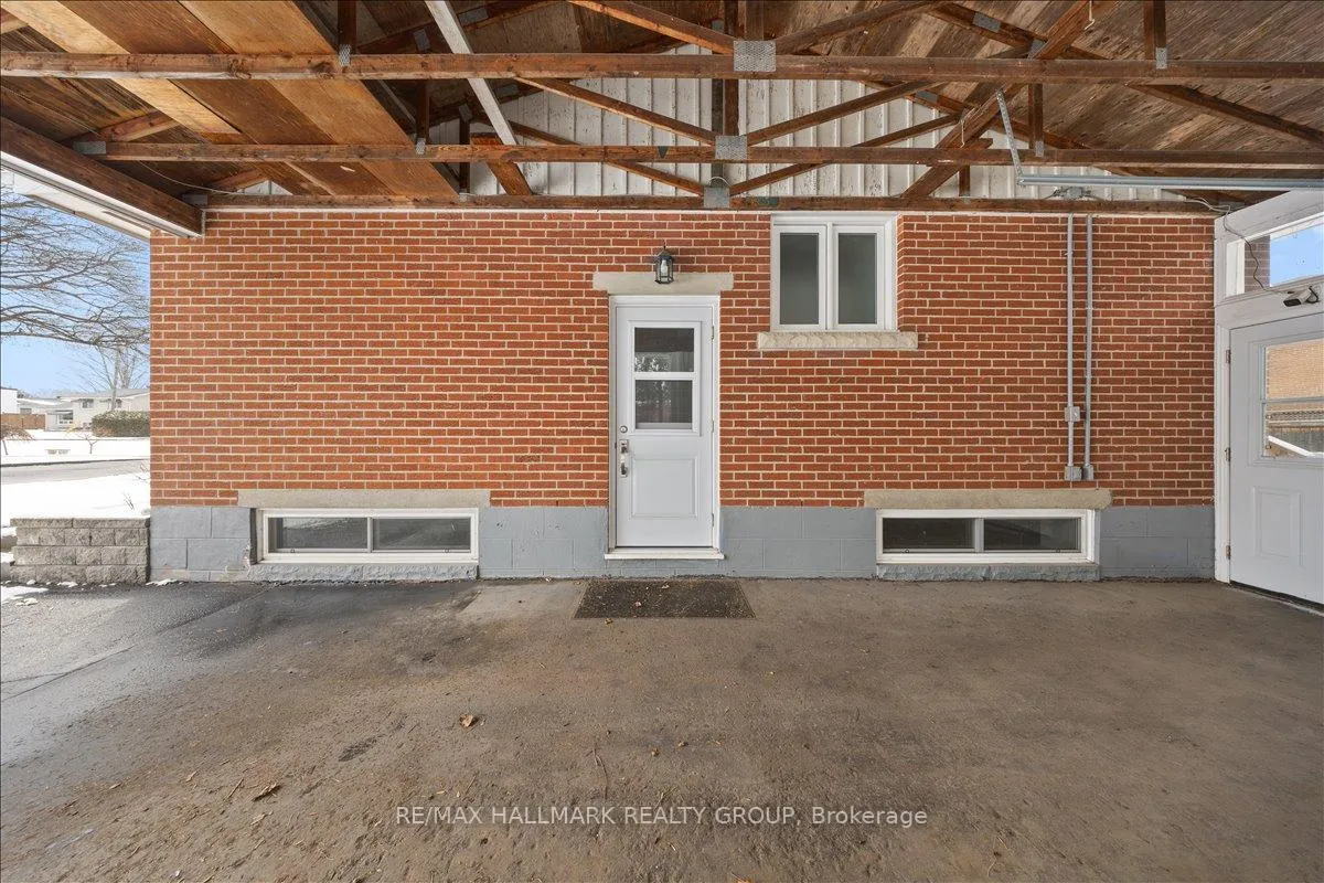 Photo 38 of 66 Broadview Avenue E, Smiths Falls — HOMEH