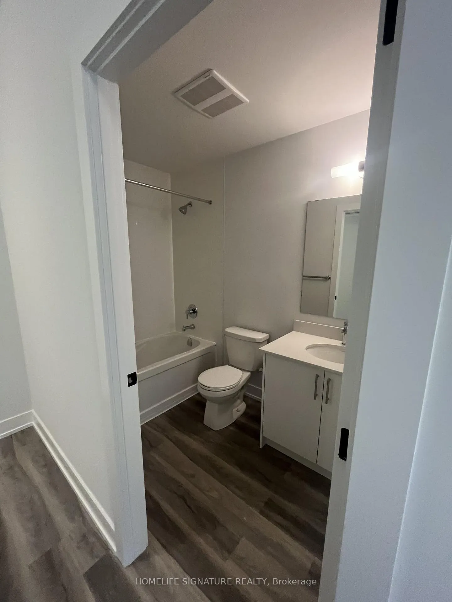 Photo 16 of Unit 306, 1100 Lackner Place, Kitchener — HOMEH