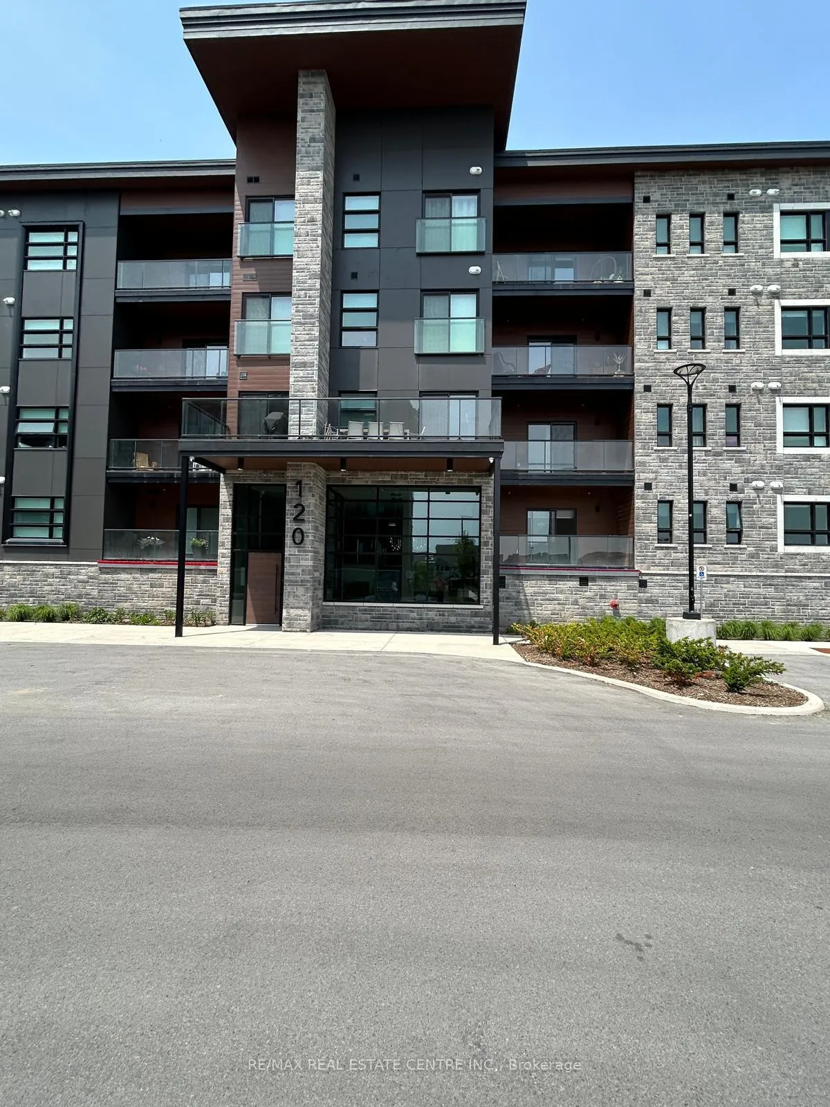 Photo 2 of Unit 108, 120 Summersides Boulevard, Pelham, Fonthill — HOMEH