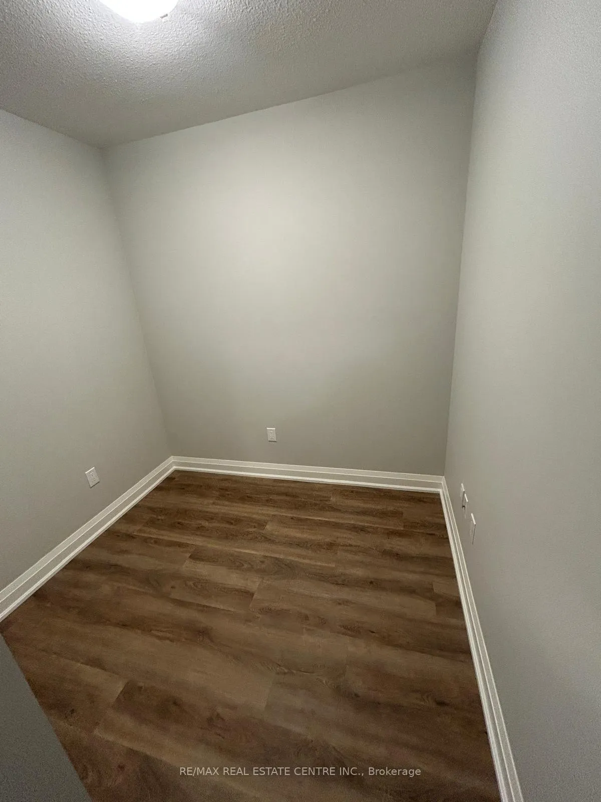 Photo 25 of Unit 108, 120 Summersides Boulevard, Pelham, Fonthill — HOMEH