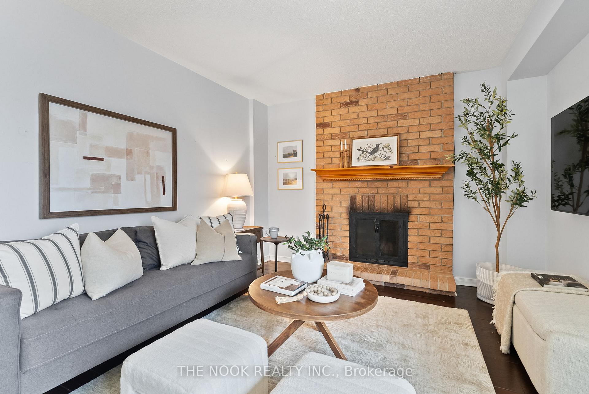 Photo 8 of 91 Rotherglen Road N, Ajax, Central West — HOMEH
