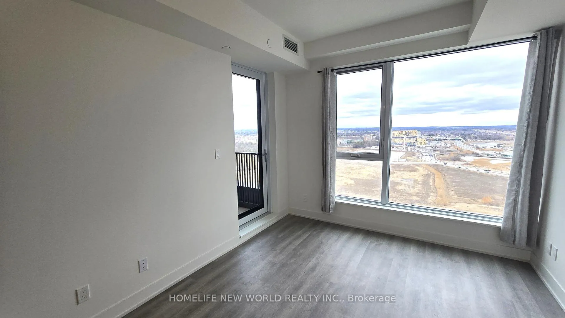 Photo 2 of Unit 2105, 38 Andre De Grasse Street, Markham, Unionville — HOMEH
