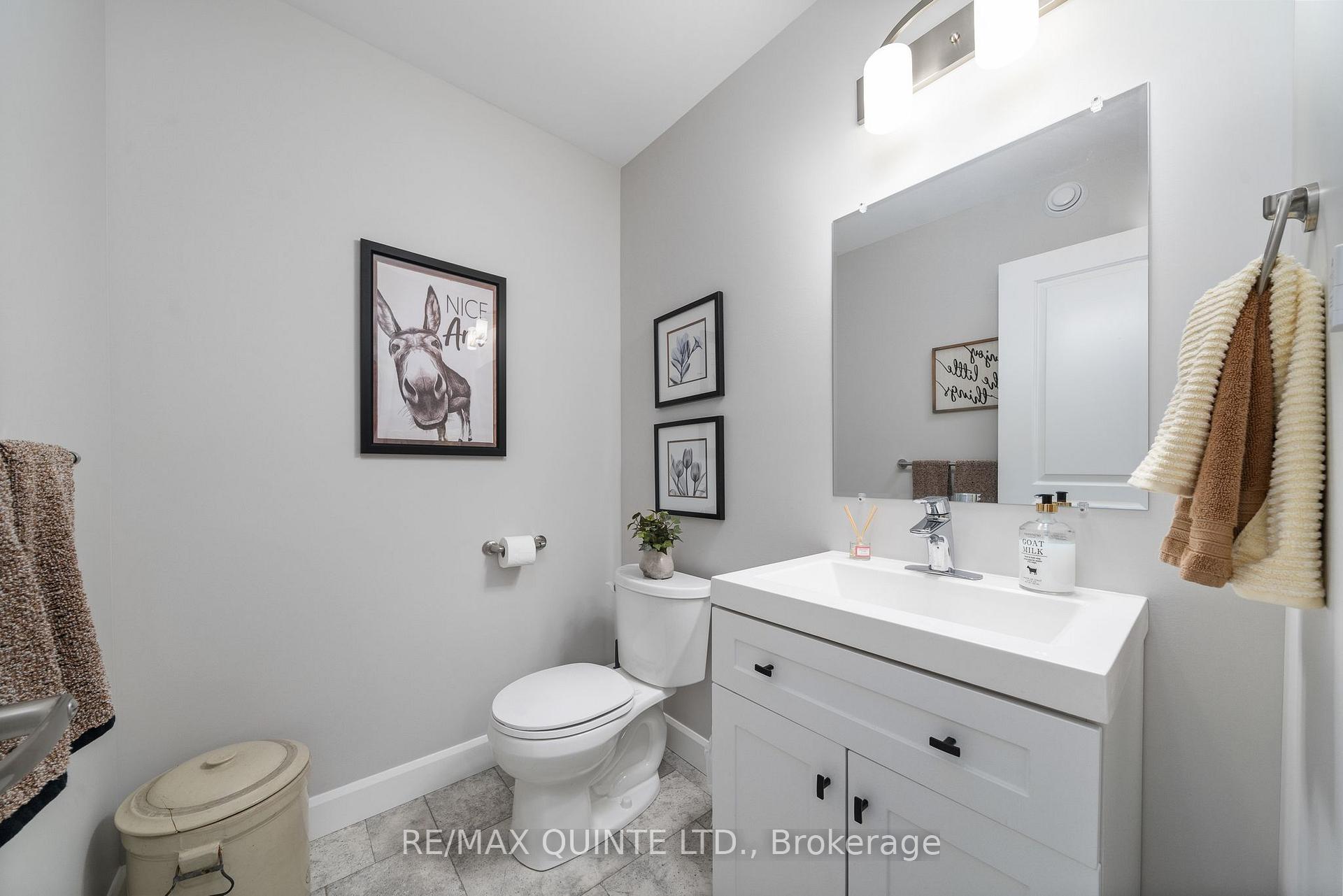 Photo 9 of 69 Dewal Place, Belleville, Belleville Ward — HOMEH