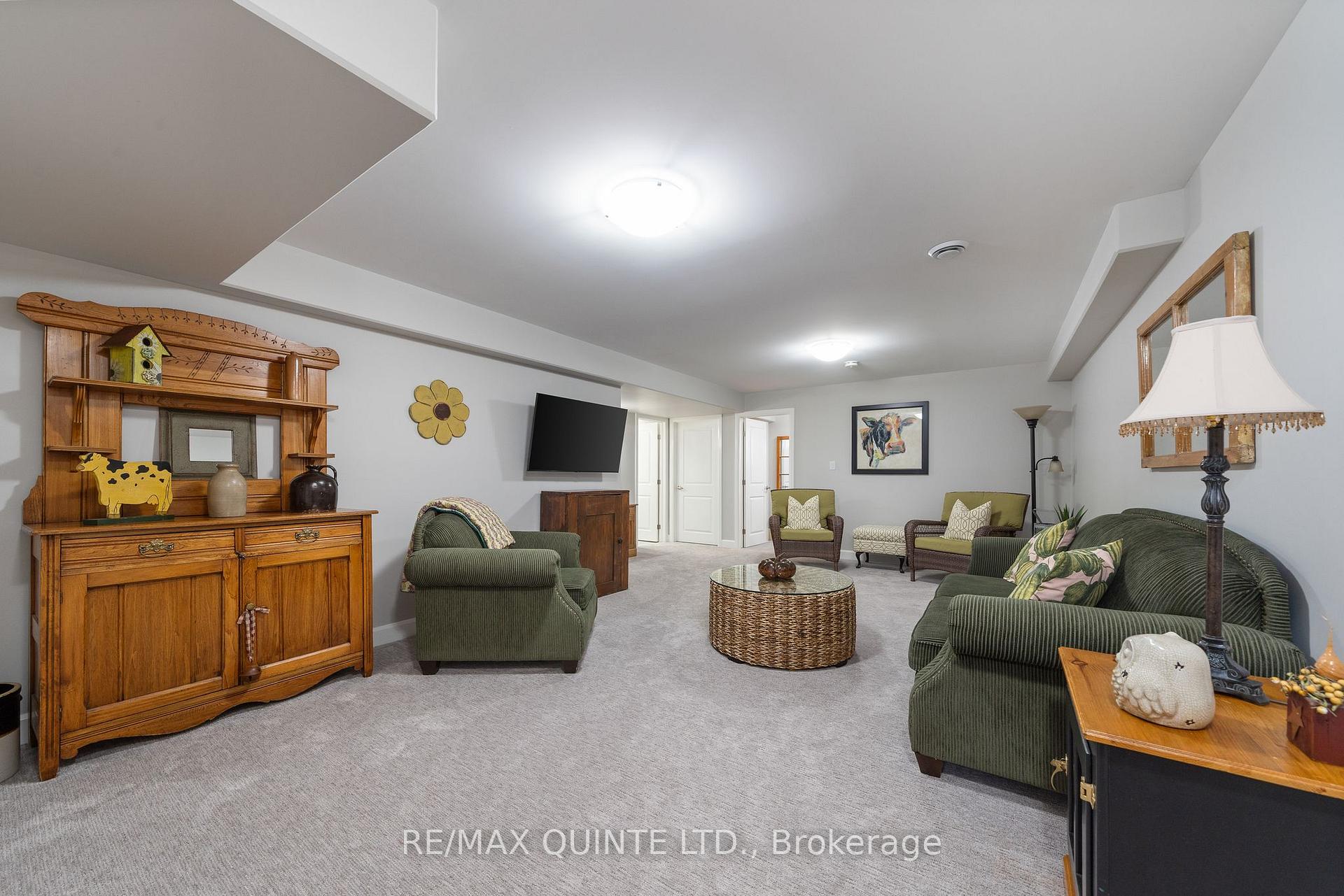 Photo 23 of 69 Dewal Place, Belleville, Belleville Ward — HOMEH