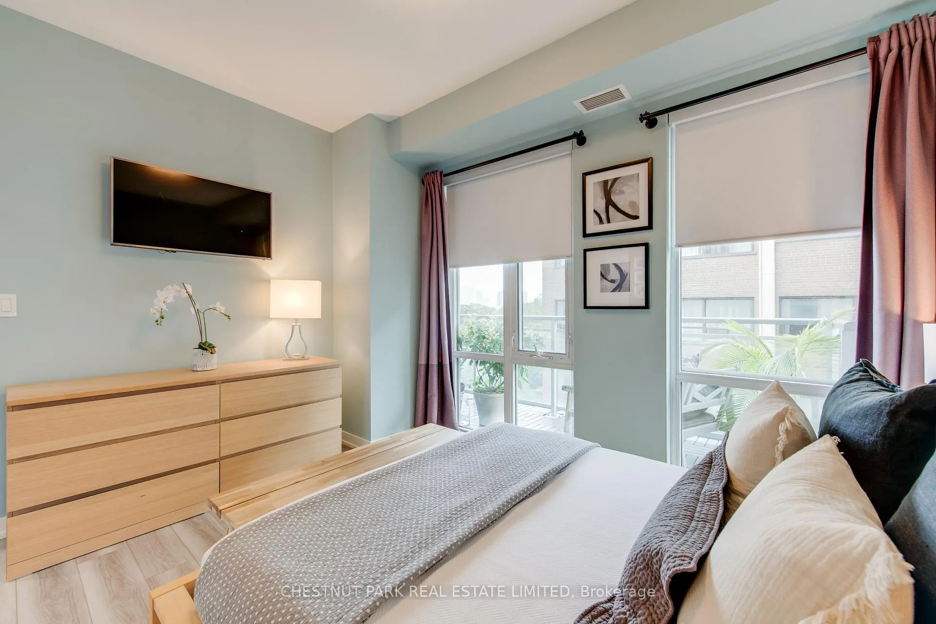 Photo 21 of Unit 614, 223 St. Clair Avenue W, Toronto, Casa Loma — HOMEH