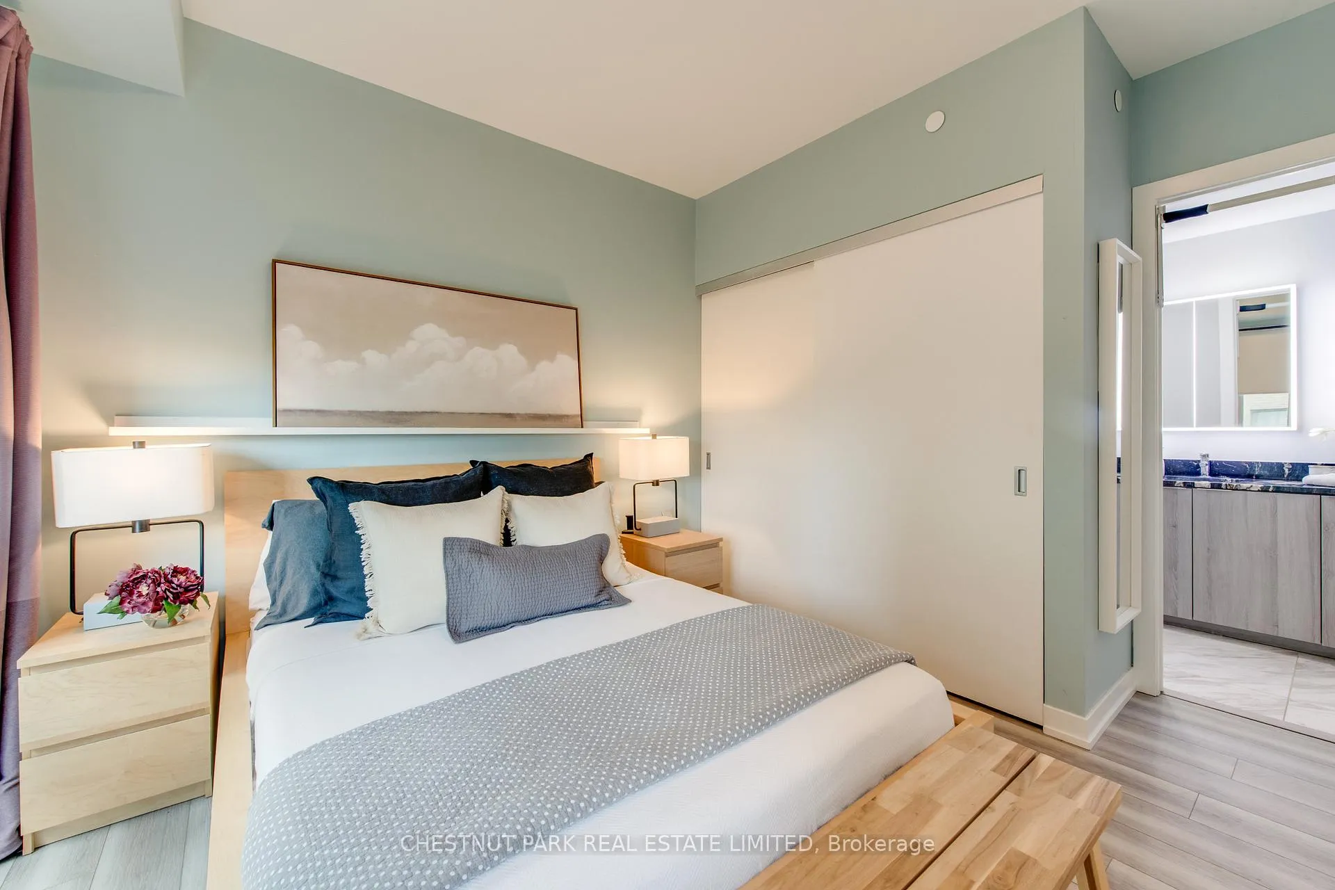 Photo 22 of Unit 614, 223 St. Clair Avenue W, Toronto, Casa Loma — HOMEH