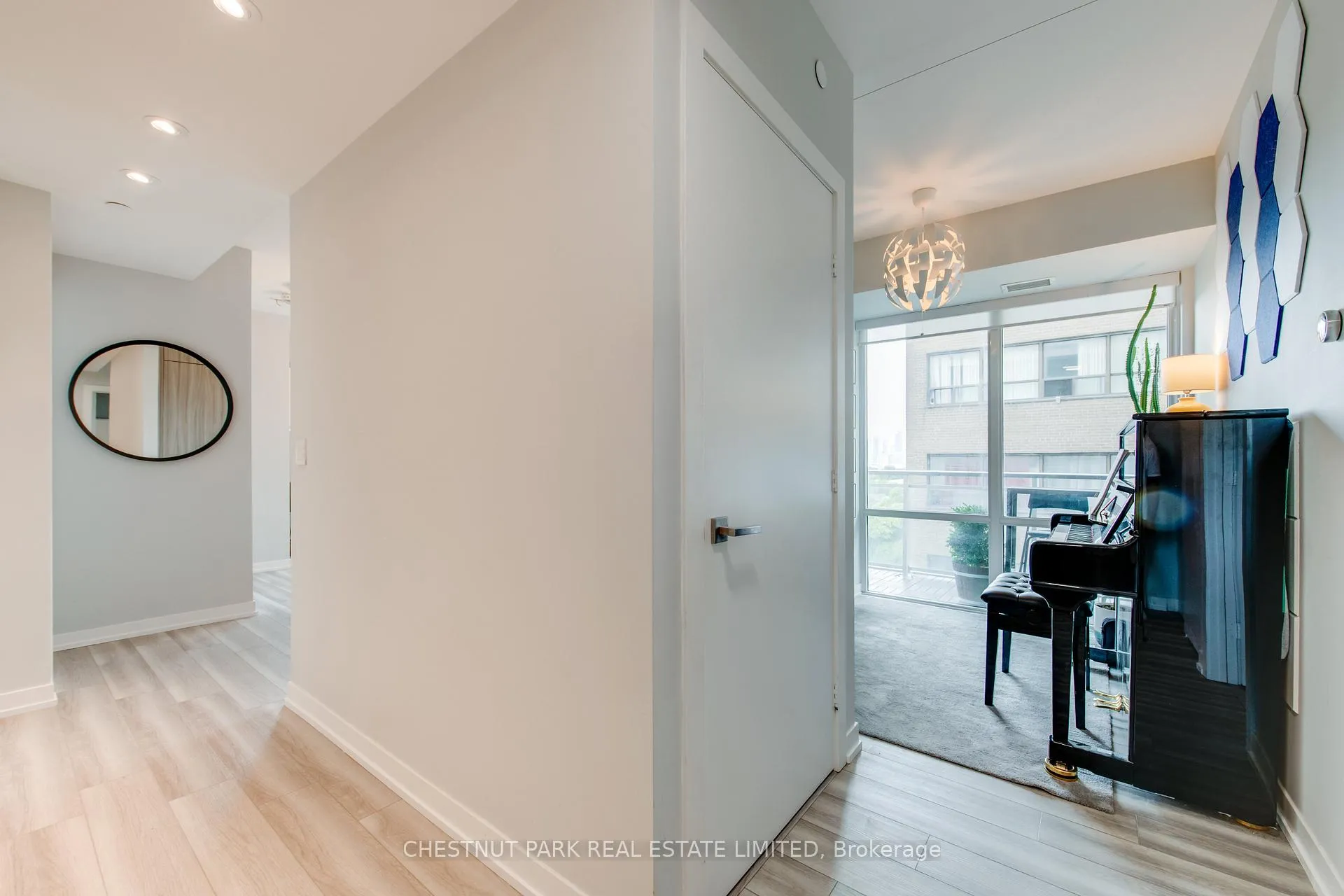 Photo 33 of Unit 614, 223 St. Clair Avenue W, Toronto, Casa Loma — HOMEH