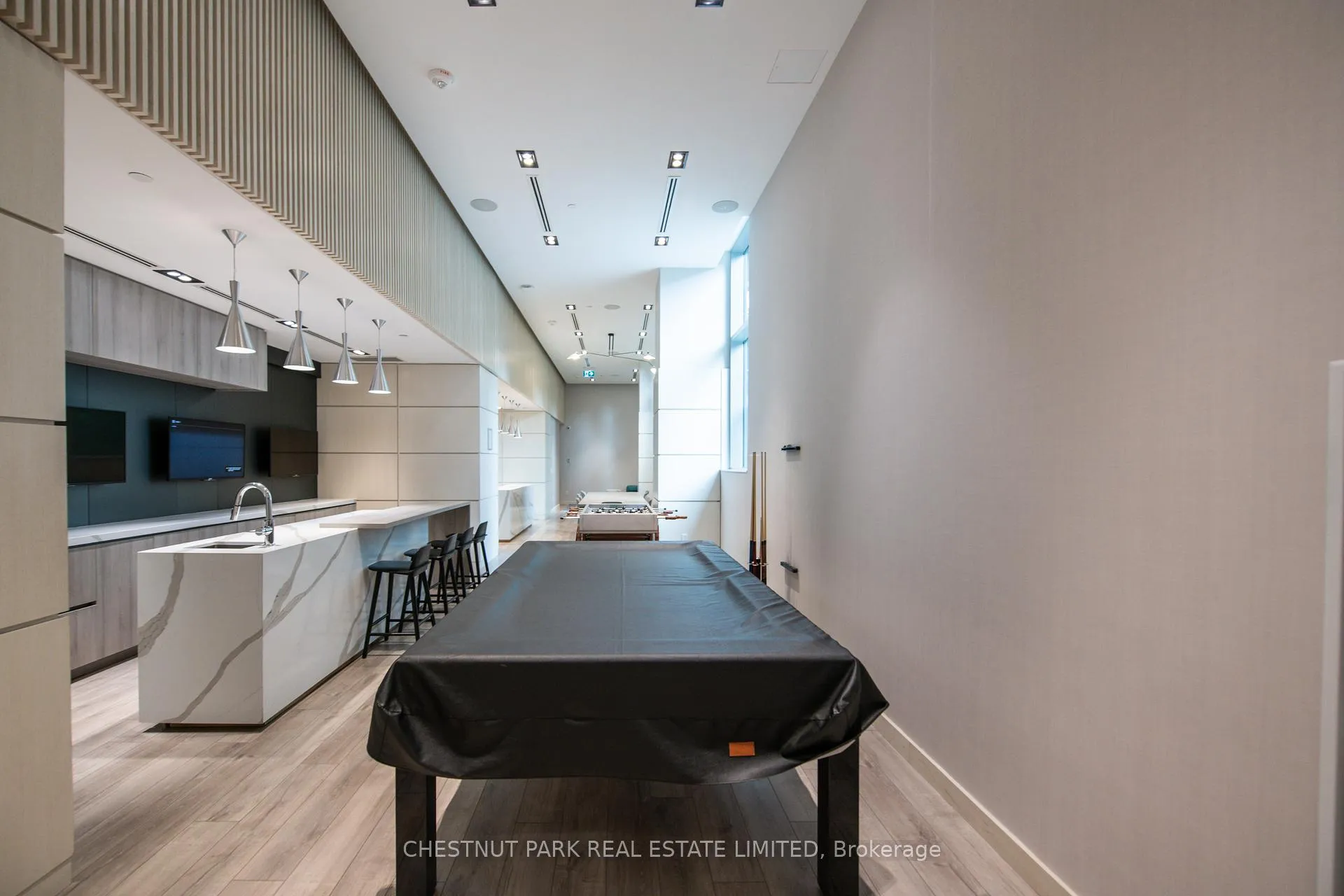 Photo 44 of Unit 614, 223 St. Clair Avenue W, Toronto, Casa Loma — HOMEH