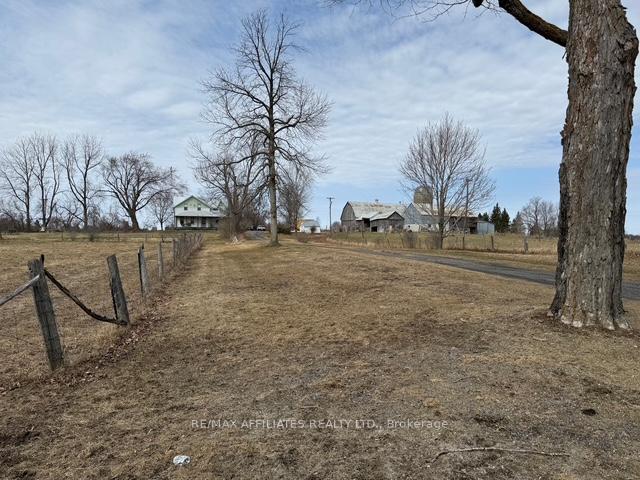 Photo 2 of 3402 Dukelow Road, Edwardsburgh/Cardinal, Edwardsburgh/Cardinal Twp — HOMEH