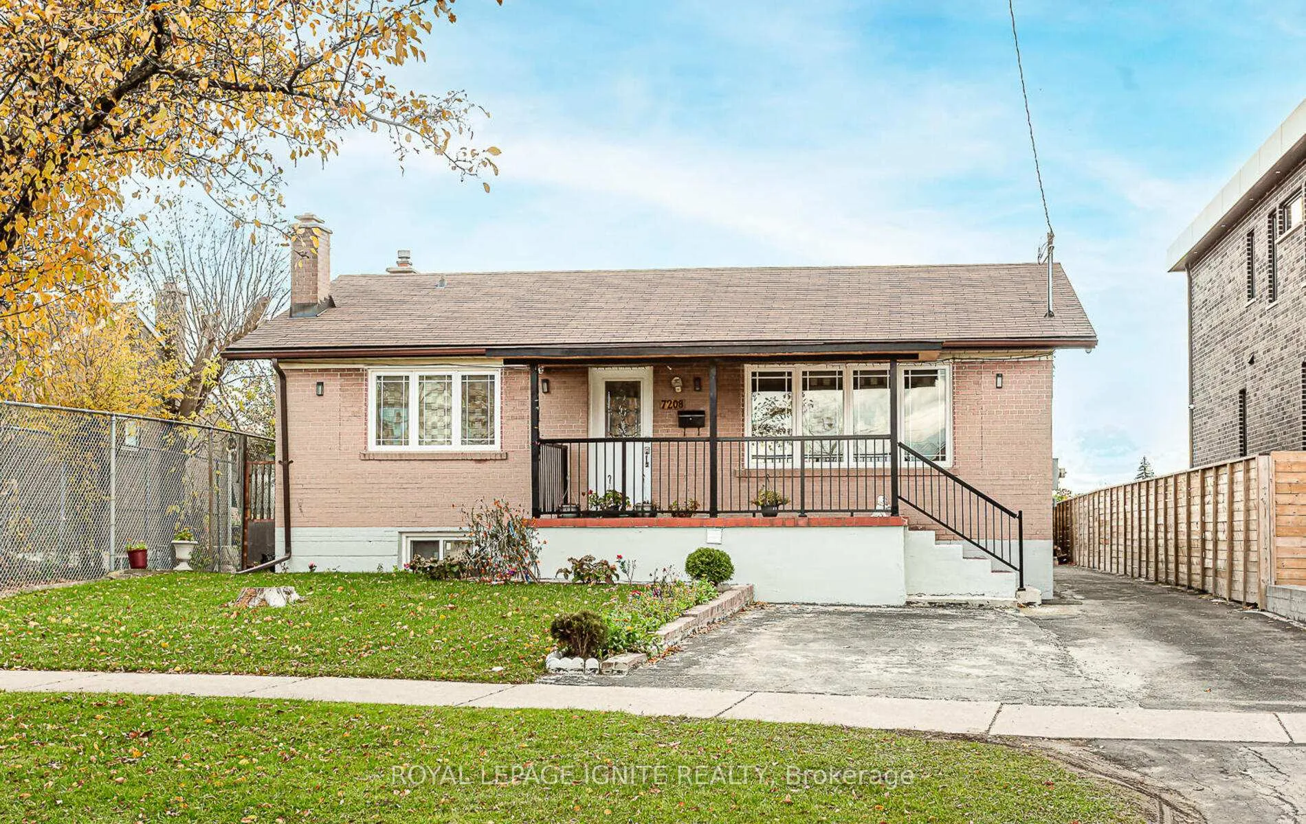 Front of 7208 Hermitage Road