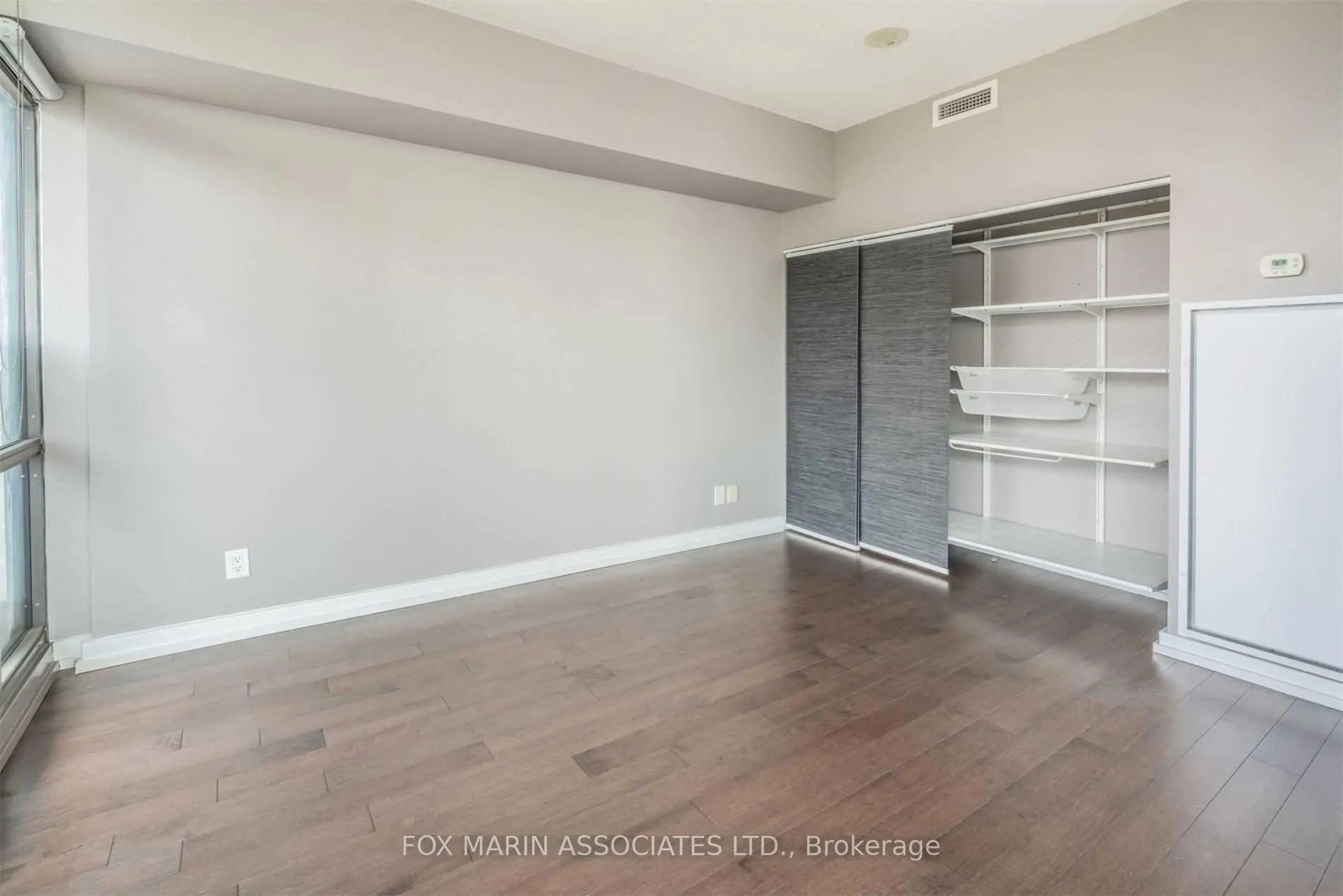 Photo 10 of Unit 1107, 33 Mill Street, Toronto, Waterfront Communities — HOMEH