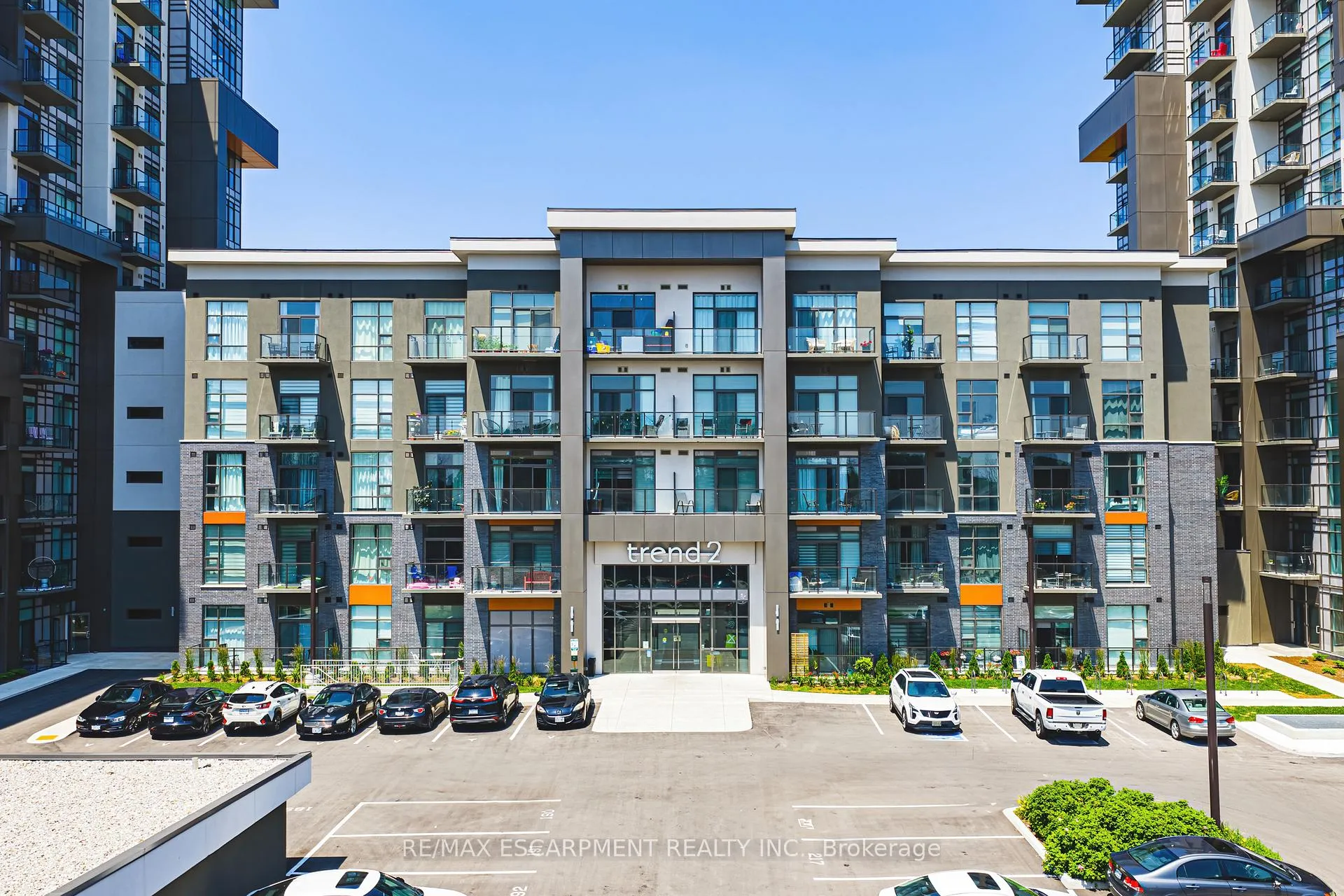 Photo 1 of Unit 505, 460 Dundas Street E, Hamilton, Waterdown — HOMEH