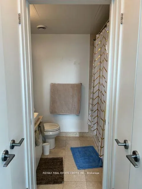 Photo 12 of Unit 302, 12 York Street, Toronto, Waterfront Communities — HOMEH