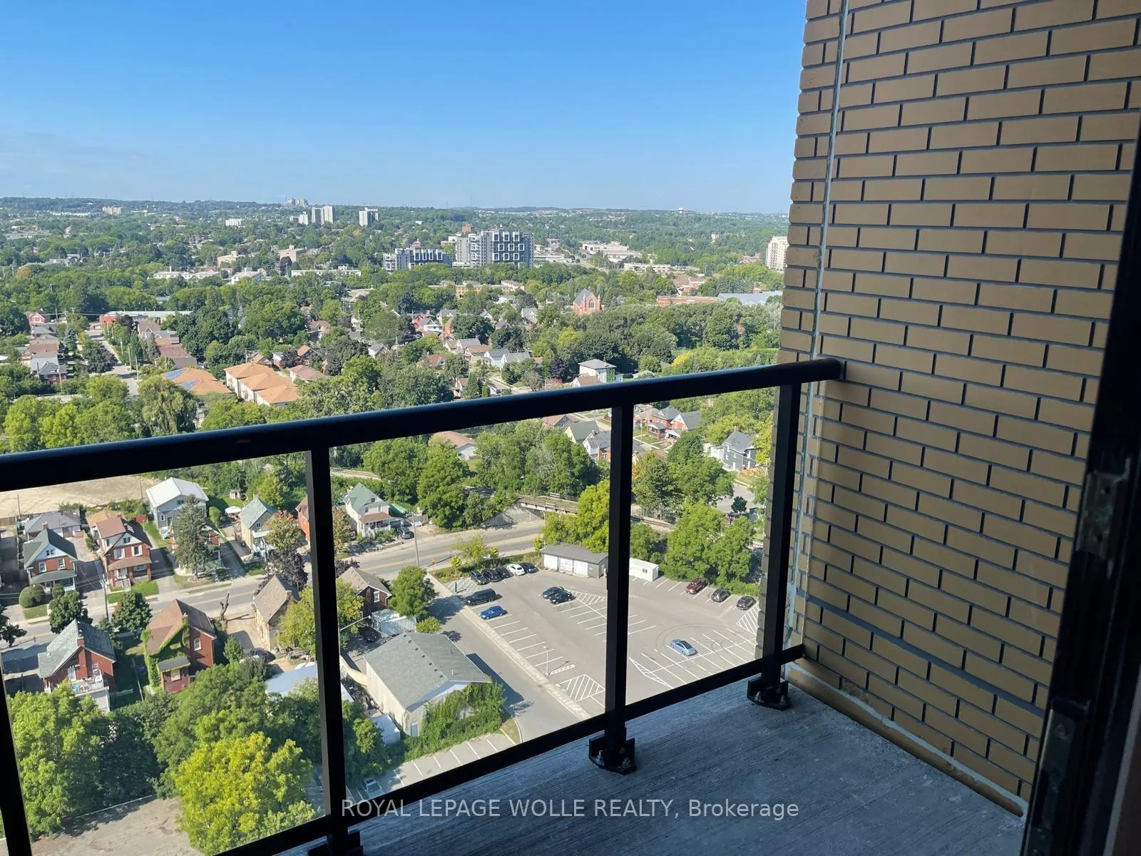 Photo 4 of Unit 2307, 108 Garment Street, Kitchener — HOMEH