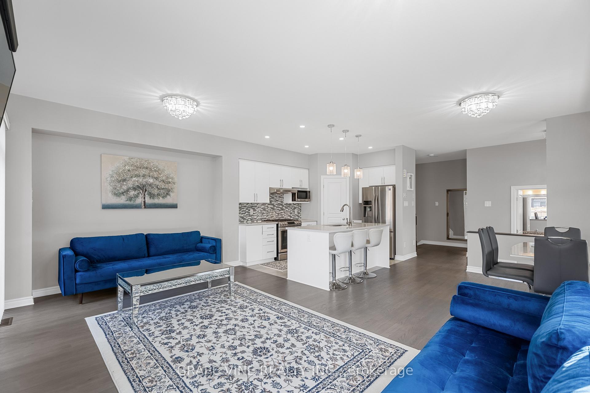 Photo 17 of 535 Rowers Way, Ottawa, Riverside South/Gloucester Glen — HOMEH