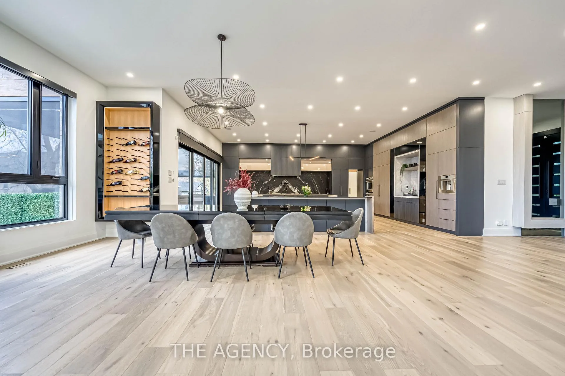 Photo 9 of 20 Royal Avenue, King, Nobleton — HOMEH