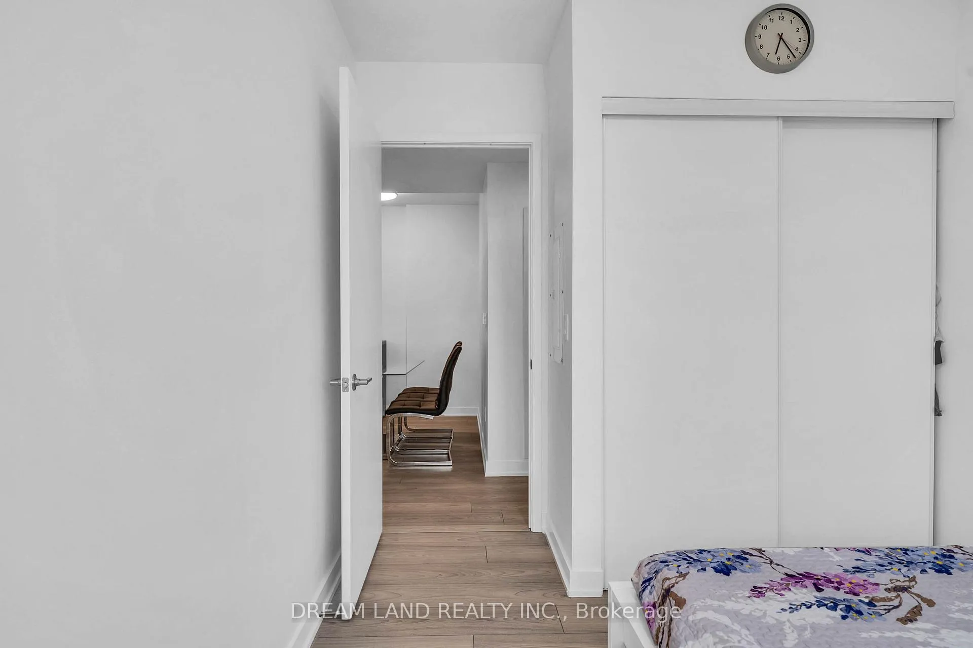 Photo 27 of Unit 621, 8 Tippett Road, North York, Clanton Park — HOMEH