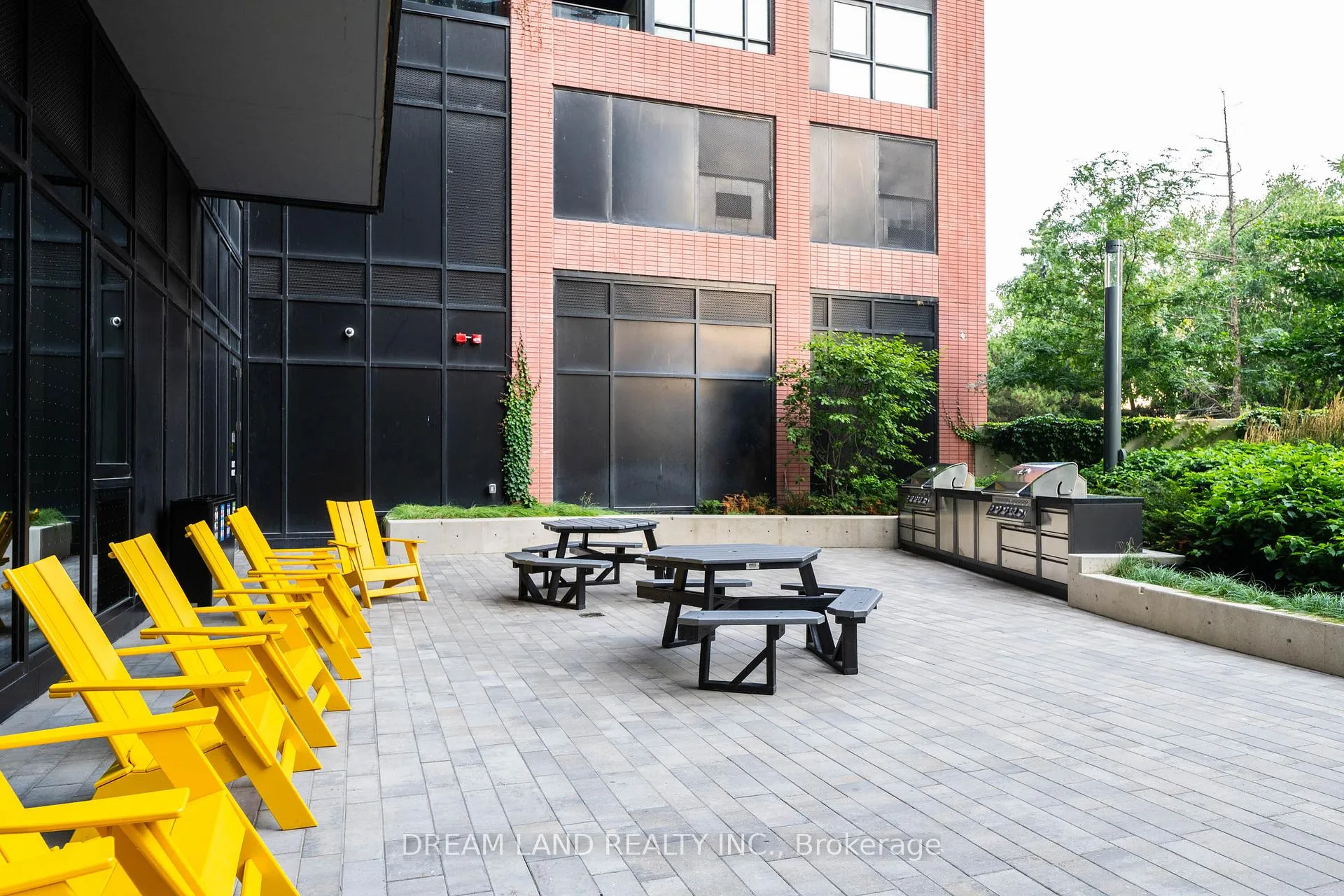 Photo 36 of Unit 621, 8 Tippett Road, North York, Clanton Park — HOMEH