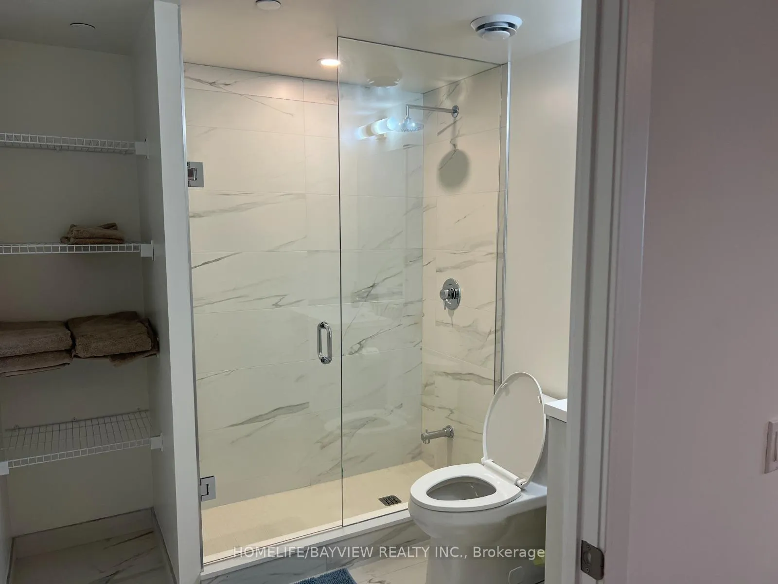 Photo 5 of Unit 3502, 138 Downes Street, Toronto, Waterfront Communities — HOMEH