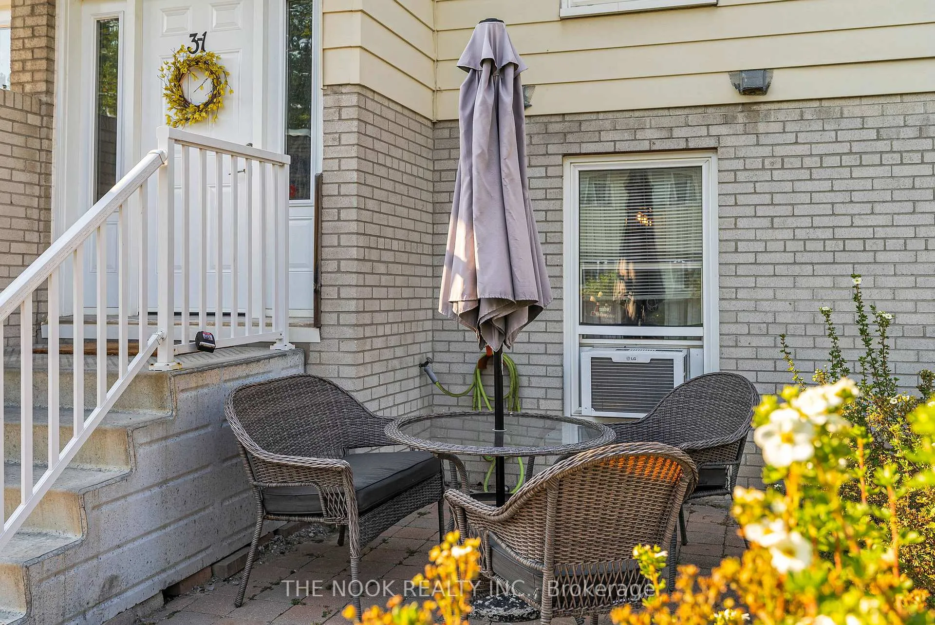 Photo 3 of Unit 3-1, 540 Mary Street, Whitby, Downtown Whitby — HOMEH