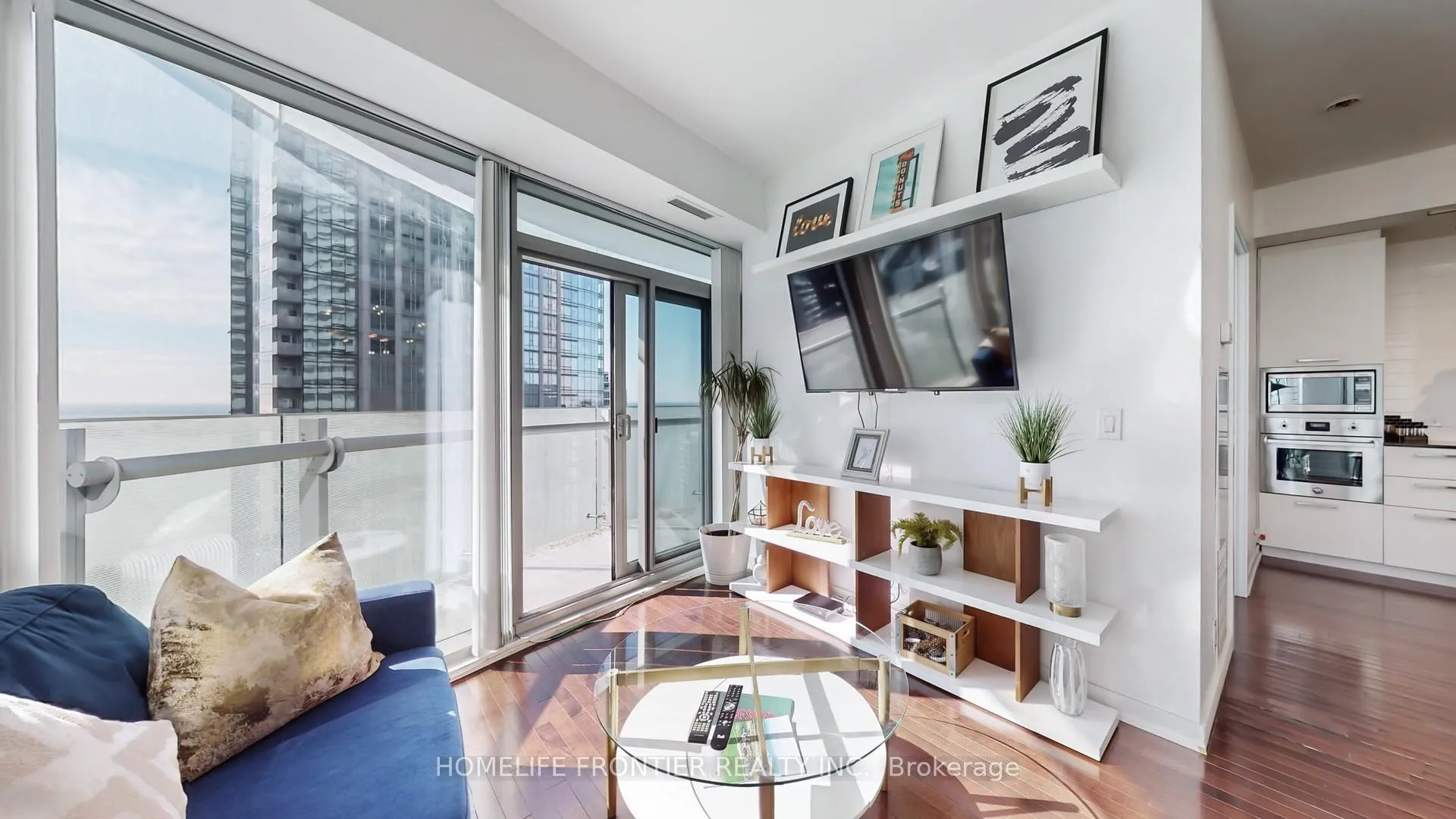 Photo 3 of Unit 3003, 14 York Street, Toronto, Waterfront Communities — HOMEH