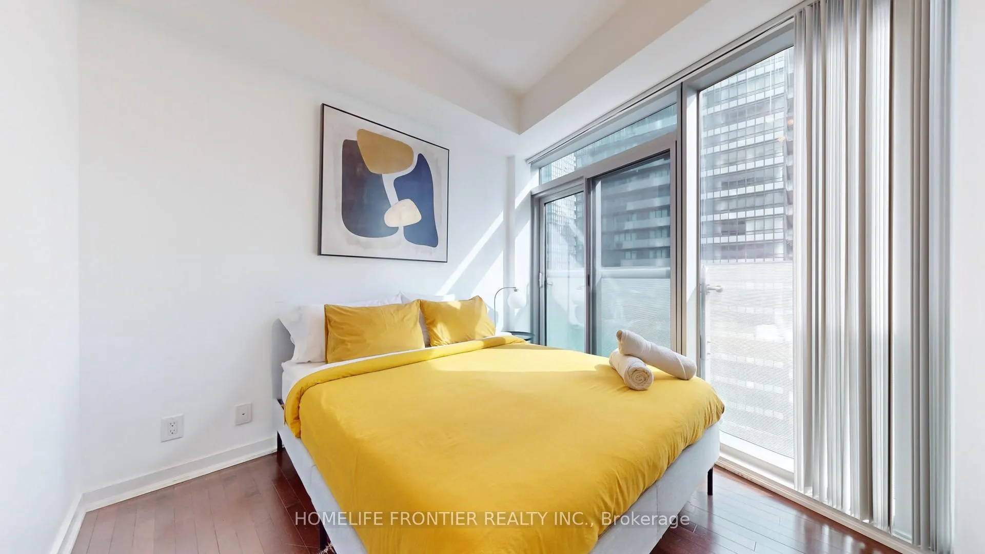 Photo 8 of Unit 3003, 14 York Street, Toronto, Waterfront Communities — HOMEH