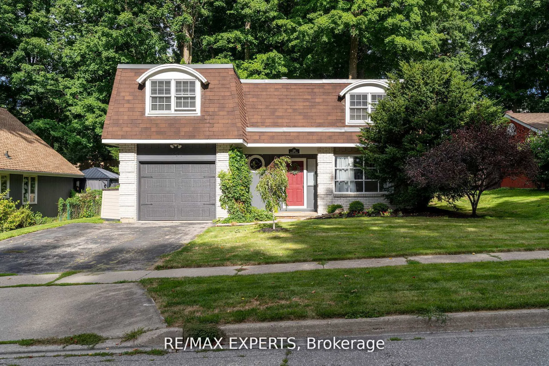 Photo 44 of 128 Heather Avenue, Cambridge — HOMEH