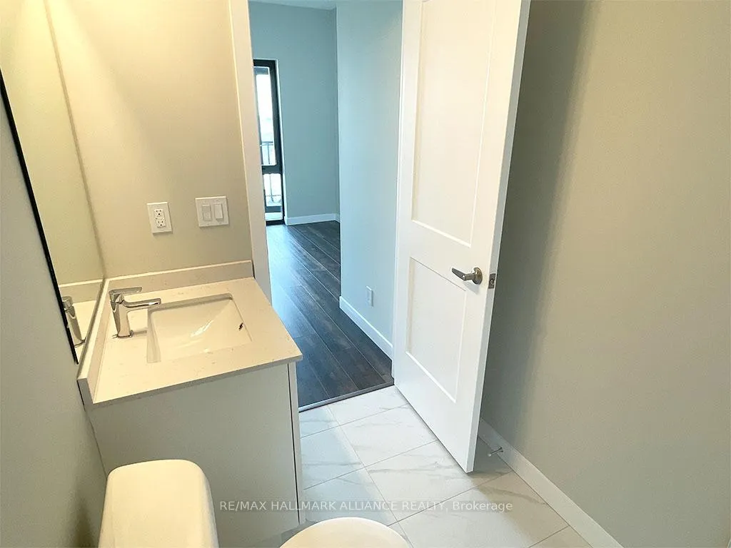 Photo 4 of Unit 1309, 15 Queen Street S, Hamilton, Central — HOMEH