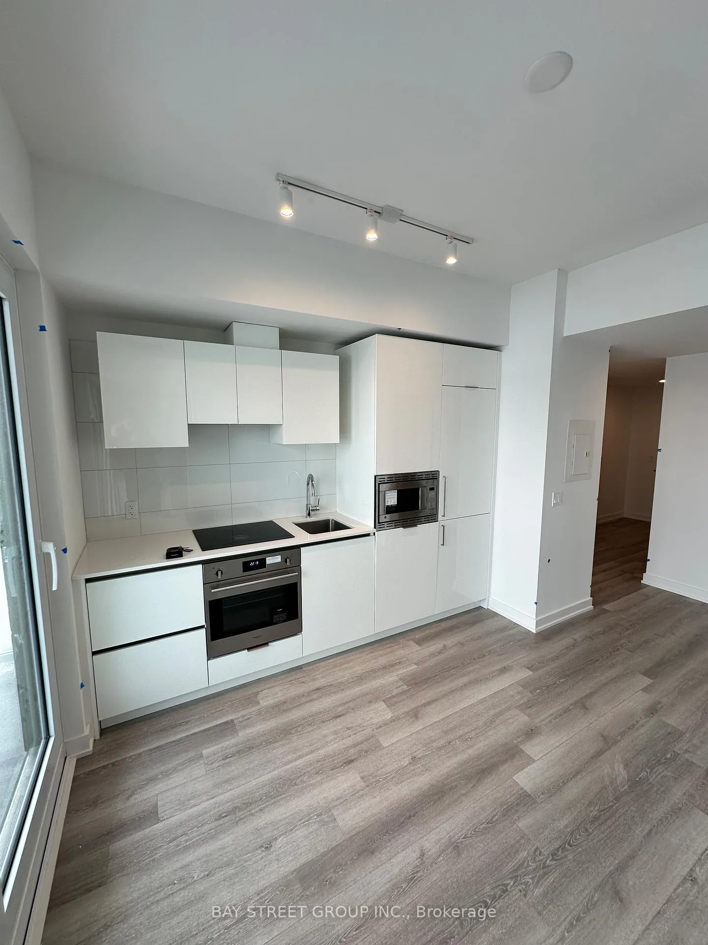 Photo 5 of Unit 3413, 230 Simcoe Street, Toronto, Kensington-Chinatown — HOMEH