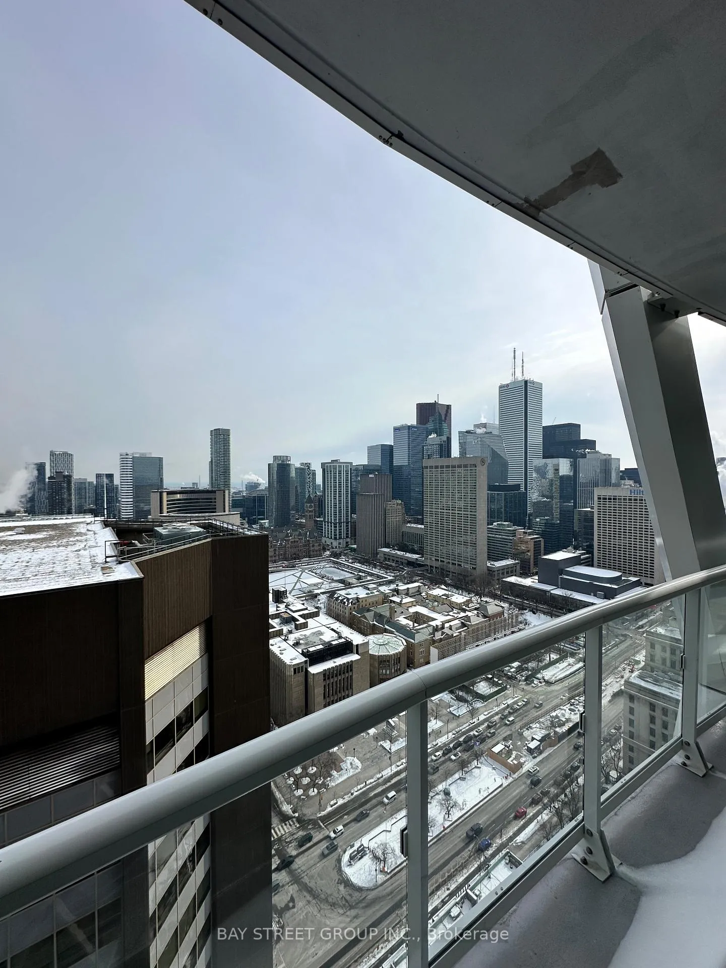 Photo 6 of Unit 3413, 230 Simcoe Street, Toronto, Kensington-Chinatown — HOMEH