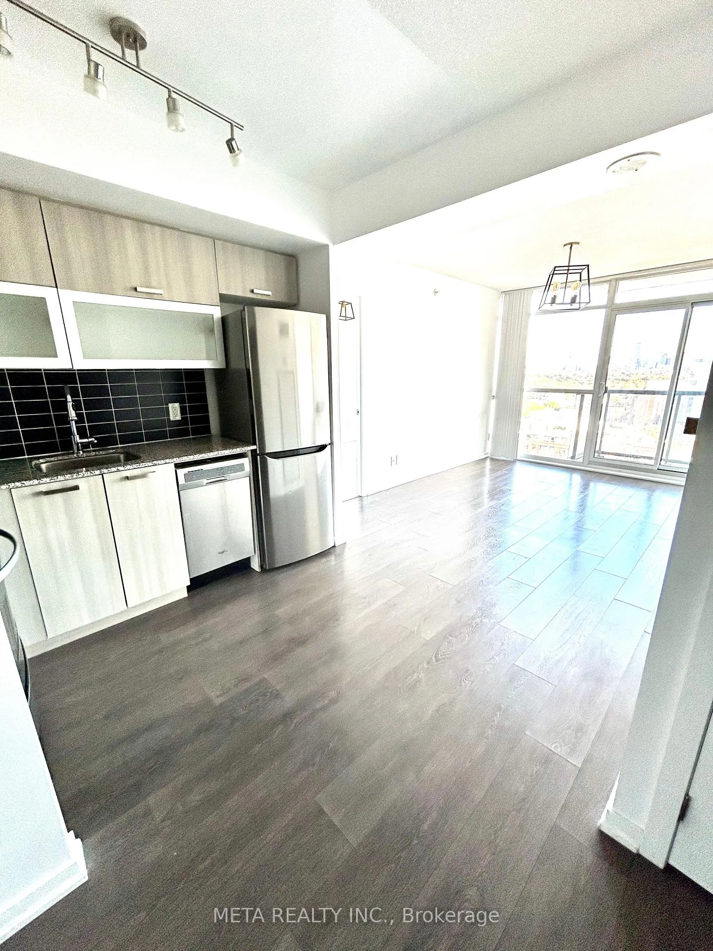 Front of Unit 1905, 68 Abell Street