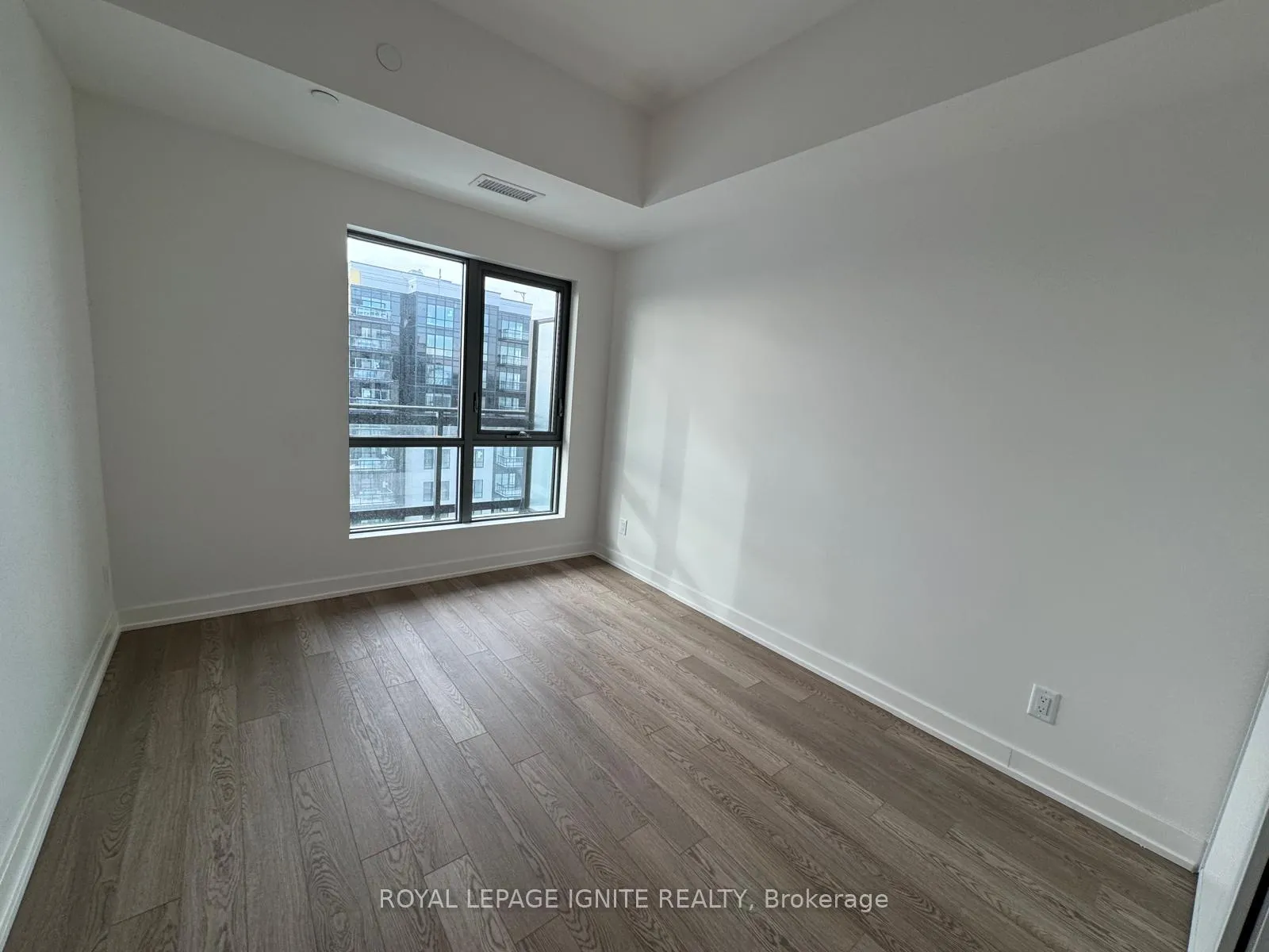 Photo 14 of Unit 1001, 55 Clarington Boulevard, Clarington, Bowmanville — HOMEH