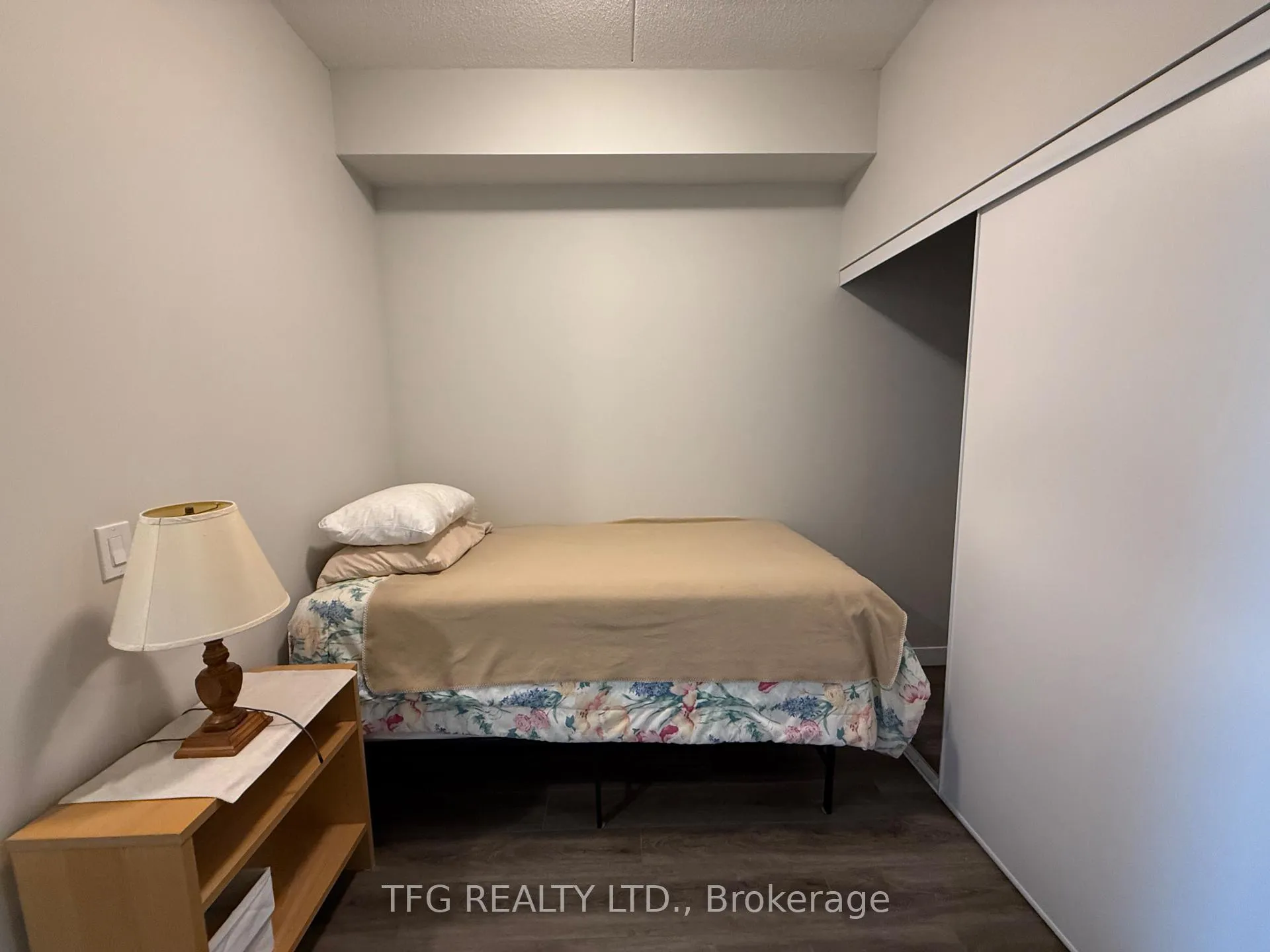 Photo 8 of Unit 904, 15 Queen Street S, Hamilton, Central — HOMEH