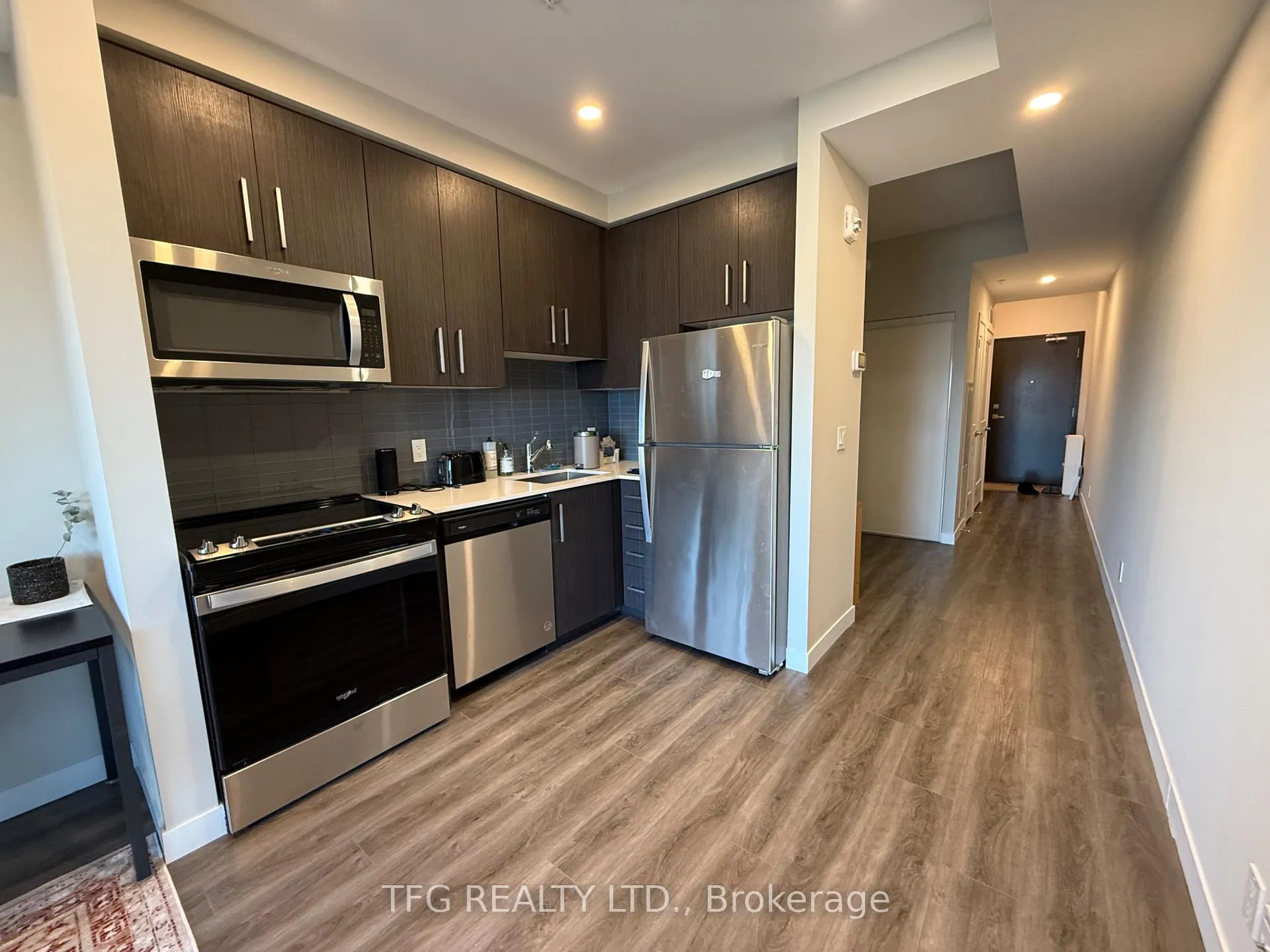 Photo 12 of Unit 904, 15 Queen Street S, Hamilton, Central — HOMEH