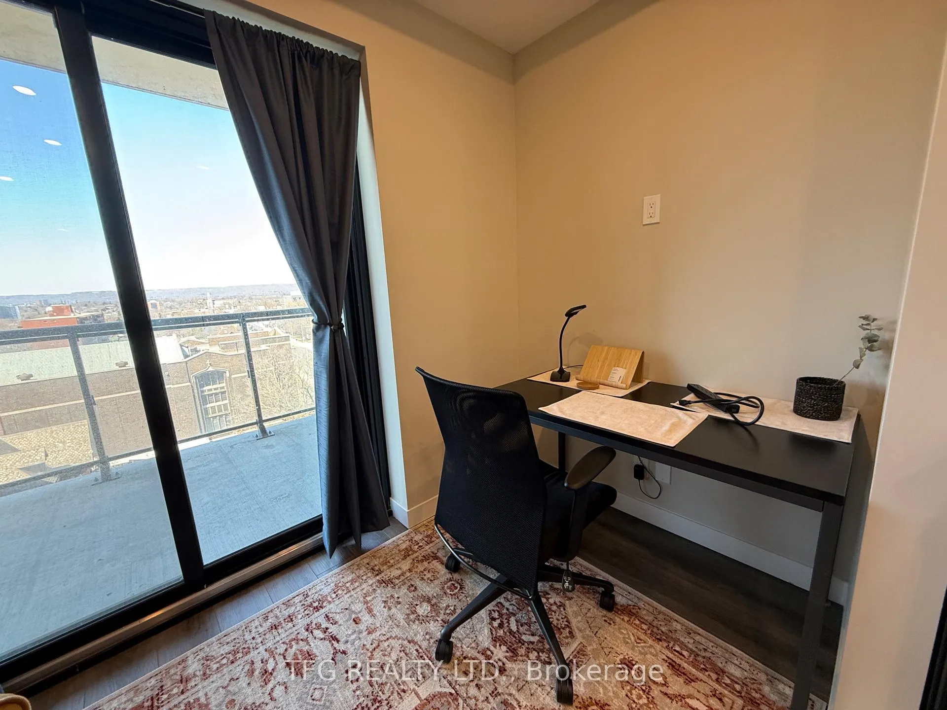Photo 14 of Unit 904, 15 Queen Street S, Hamilton, Central — HOMEH