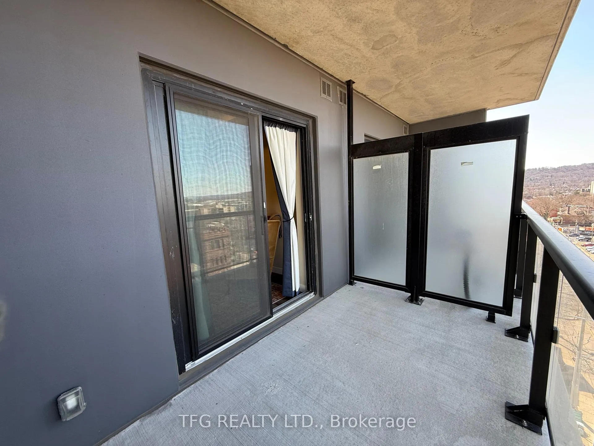 Photo 17 of Unit 904, 15 Queen Street S, Hamilton, Central — HOMEH