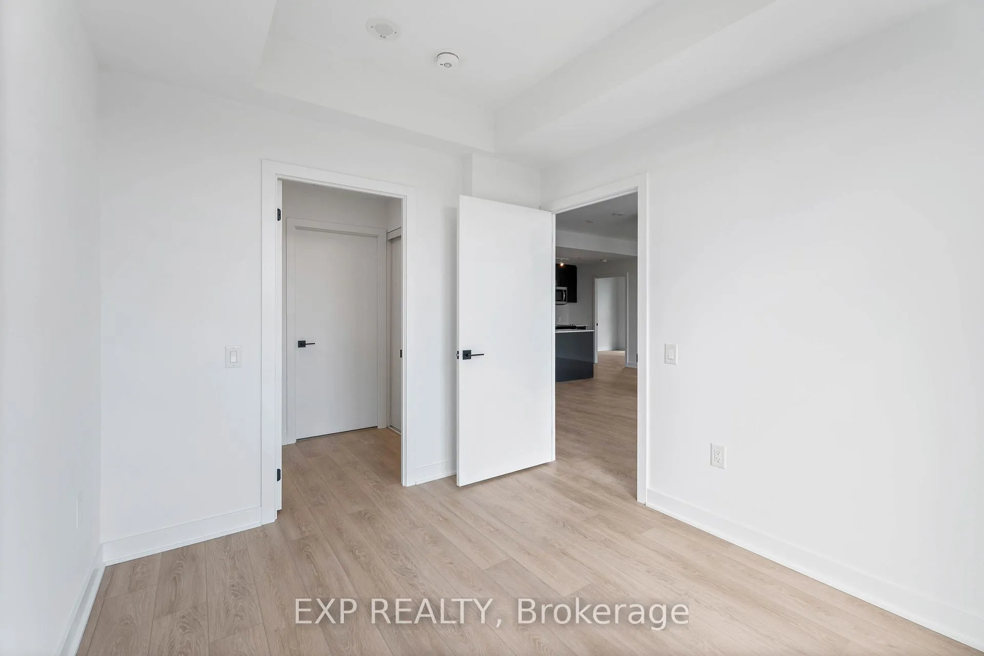 Photo 13 of Unit 1217, 2782 Barton St Street E, Hamilton, Riverdale — HOMEH