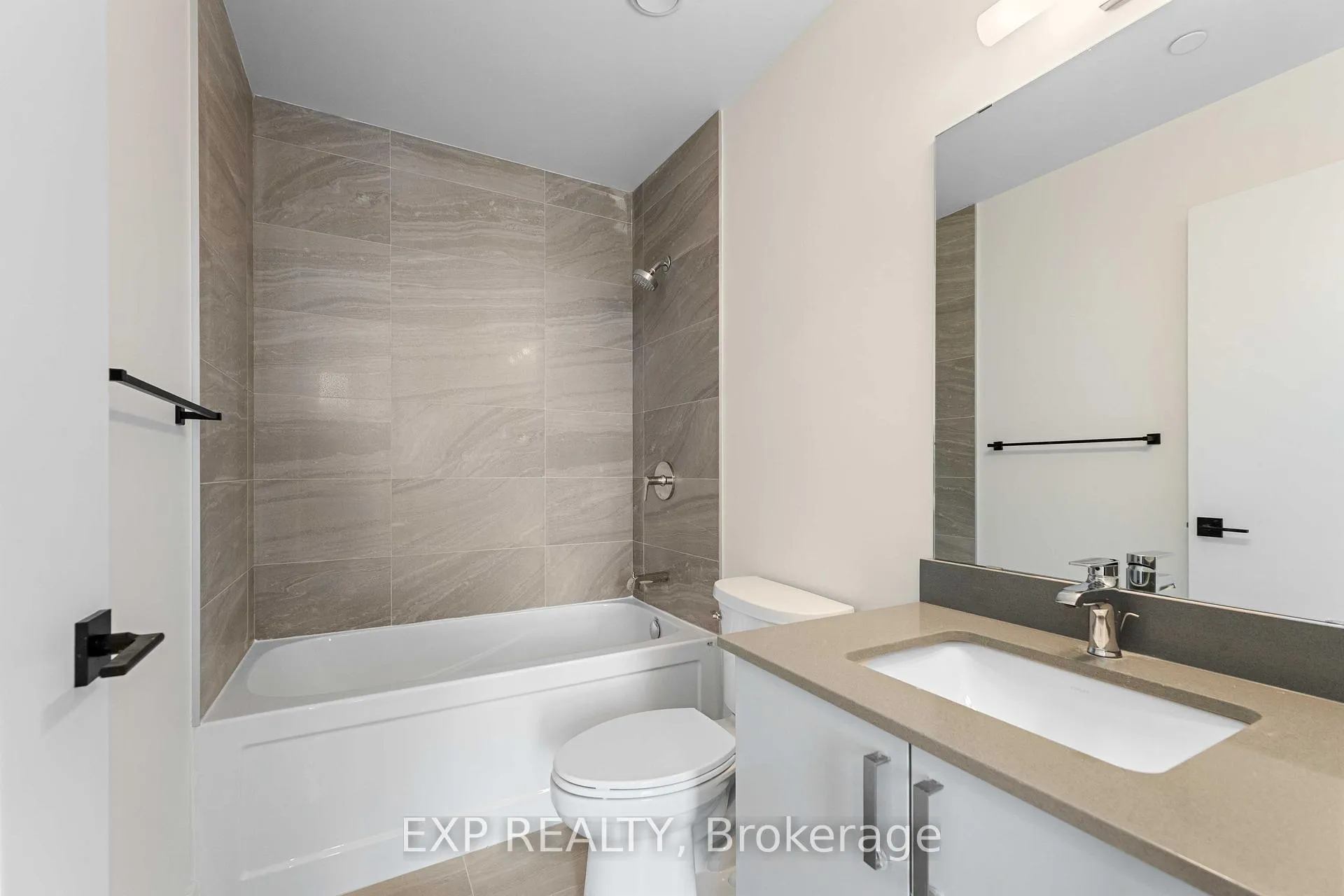 Photo 16 of Unit 1217, 2782 Barton St Street E, Hamilton, Riverdale — HOMEH