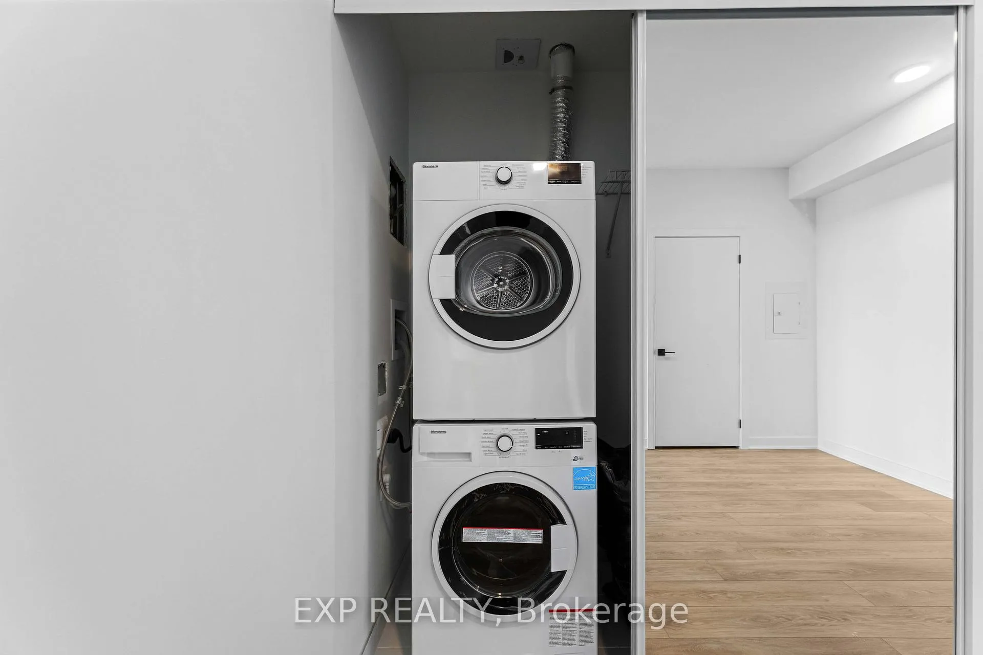 Photo 18 of Unit 1217, 2782 Barton St Street E, Hamilton, Riverdale — HOMEH