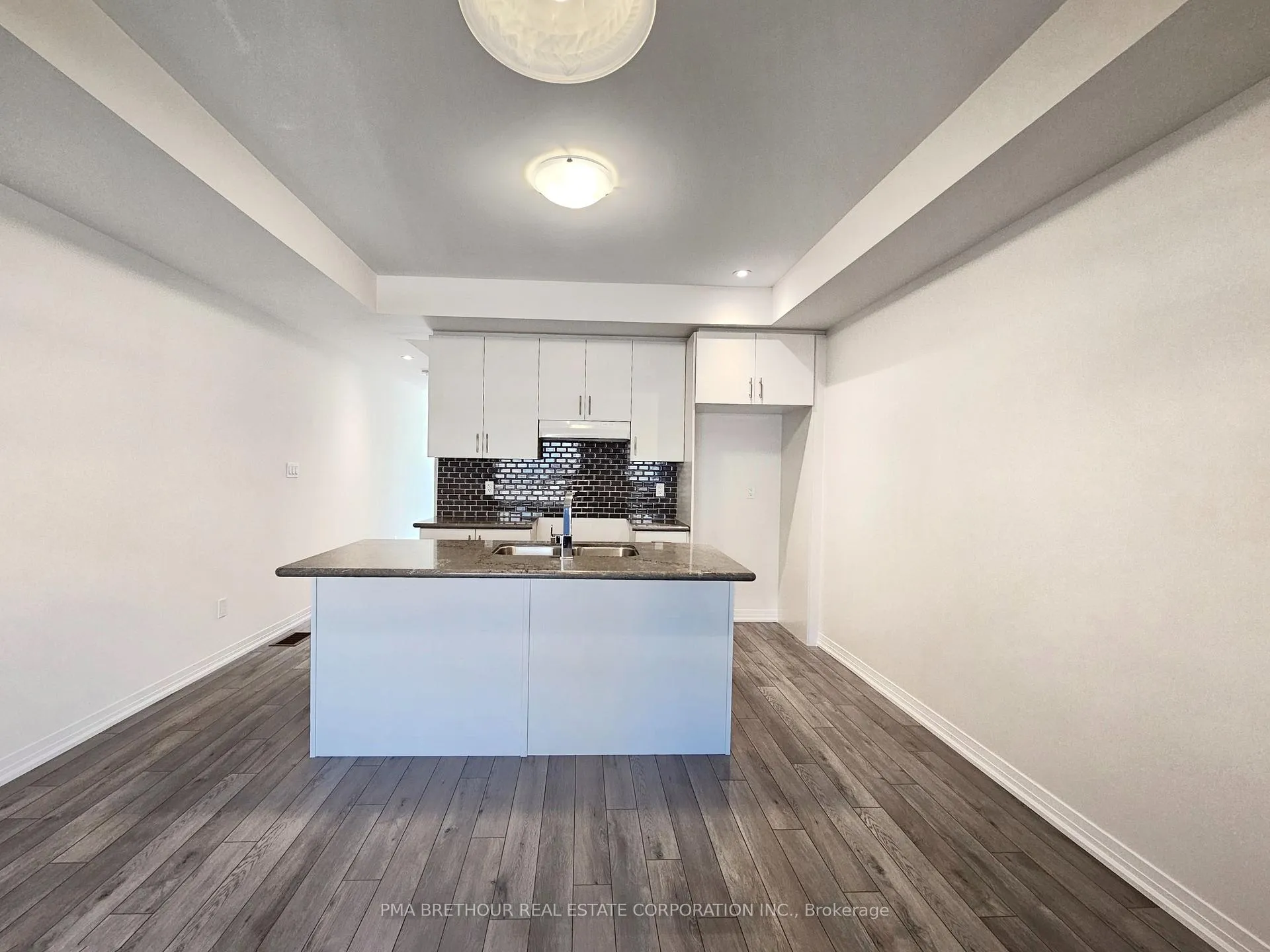 Photo 4 of 8 Sissons Way, Markham, Box Grove — HOMEH