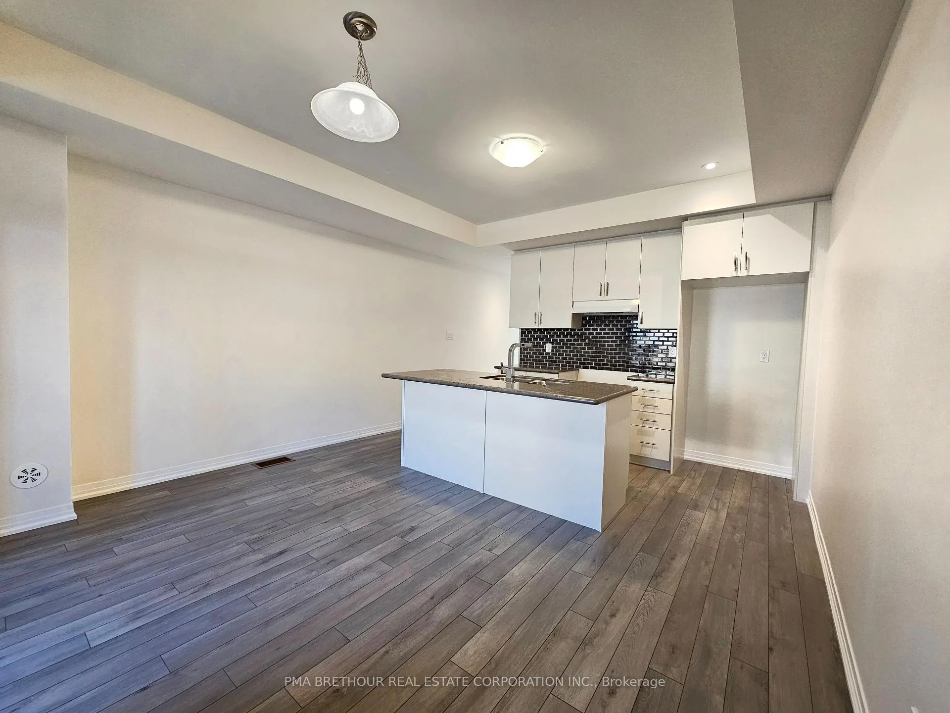Photo 5 of 8 Sissons Way, Markham, Box Grove — HOMEH