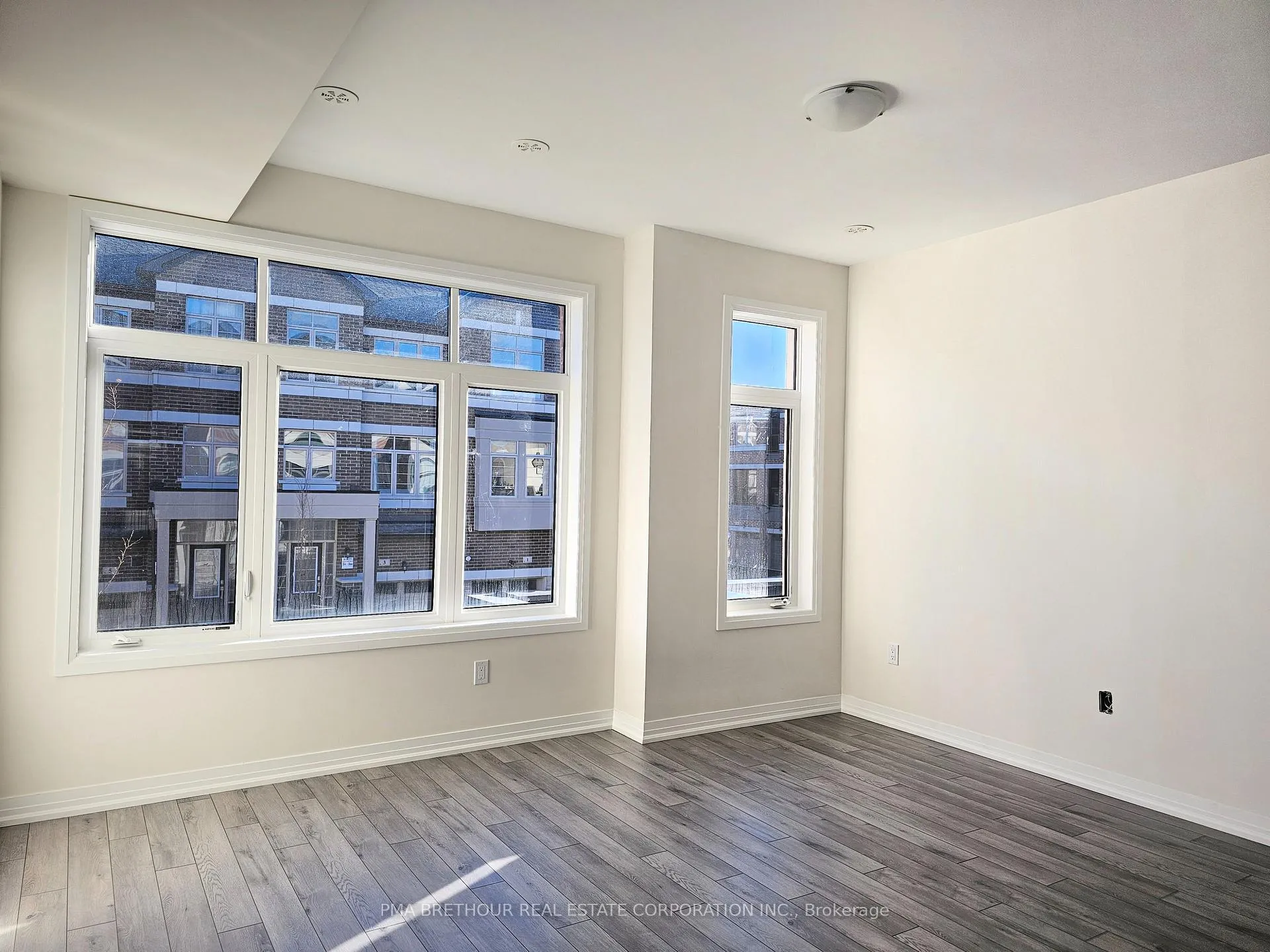 Photo 9 of 8 Sissons Way, Markham, Box Grove — HOMEH