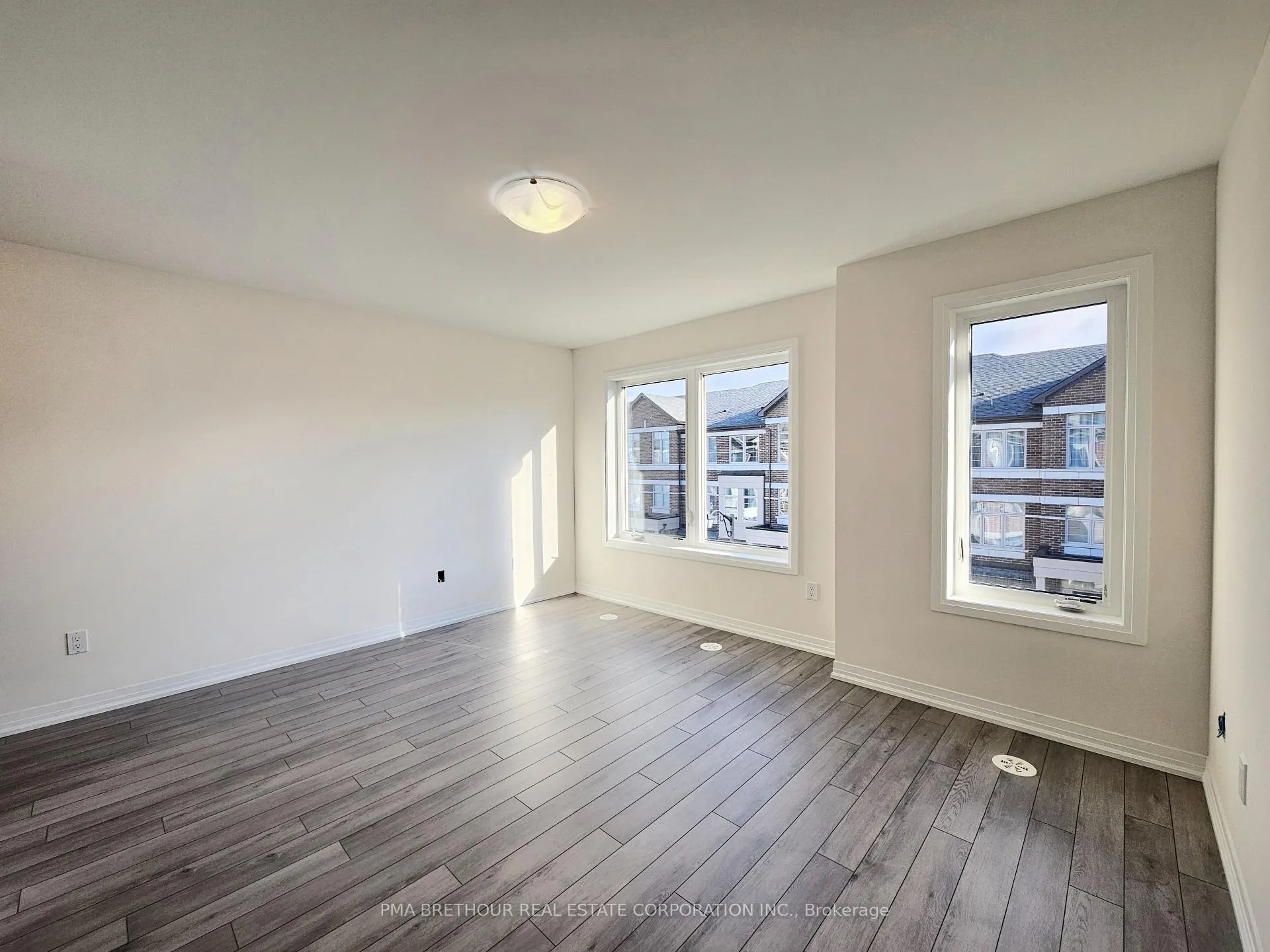 Photo 10 of 8 Sissons Way, Markham, Box Grove — HOMEH