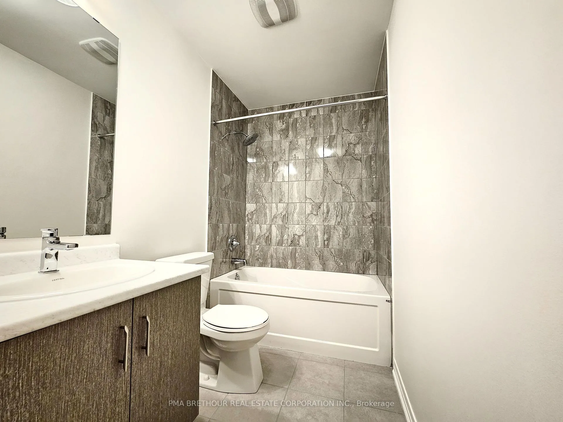 Photo 17 of 8 Sissons Way, Markham, Box Grove — HOMEH
