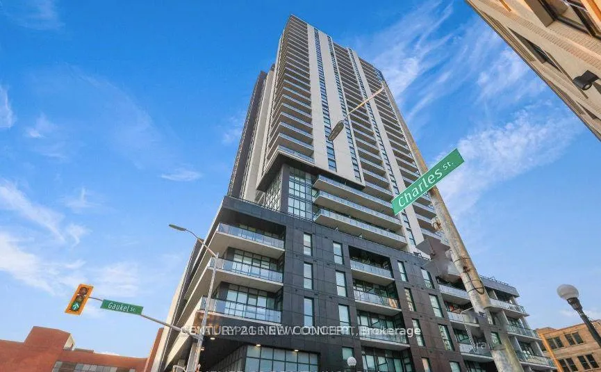 Front of Unit 1510, 60 Charles Street W